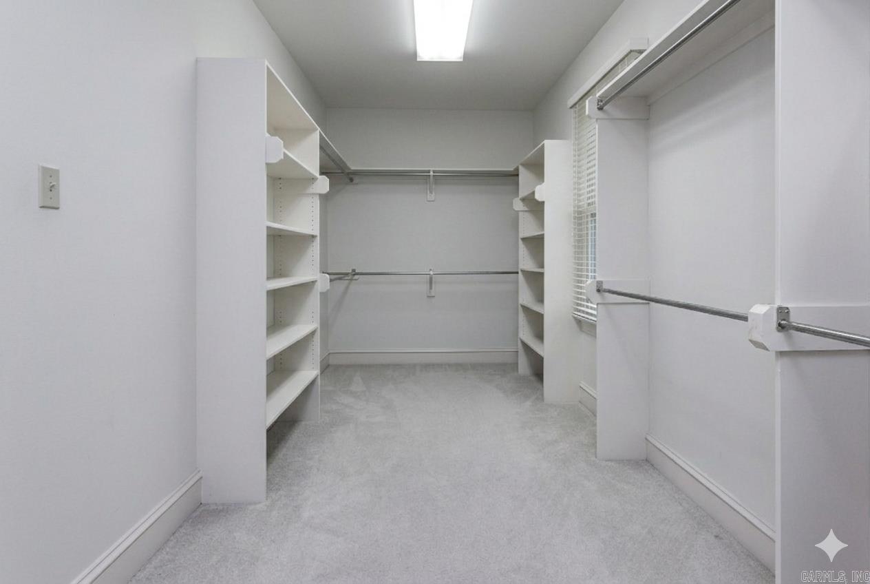 6 Frecourt Lane Little Rock, AR 72223