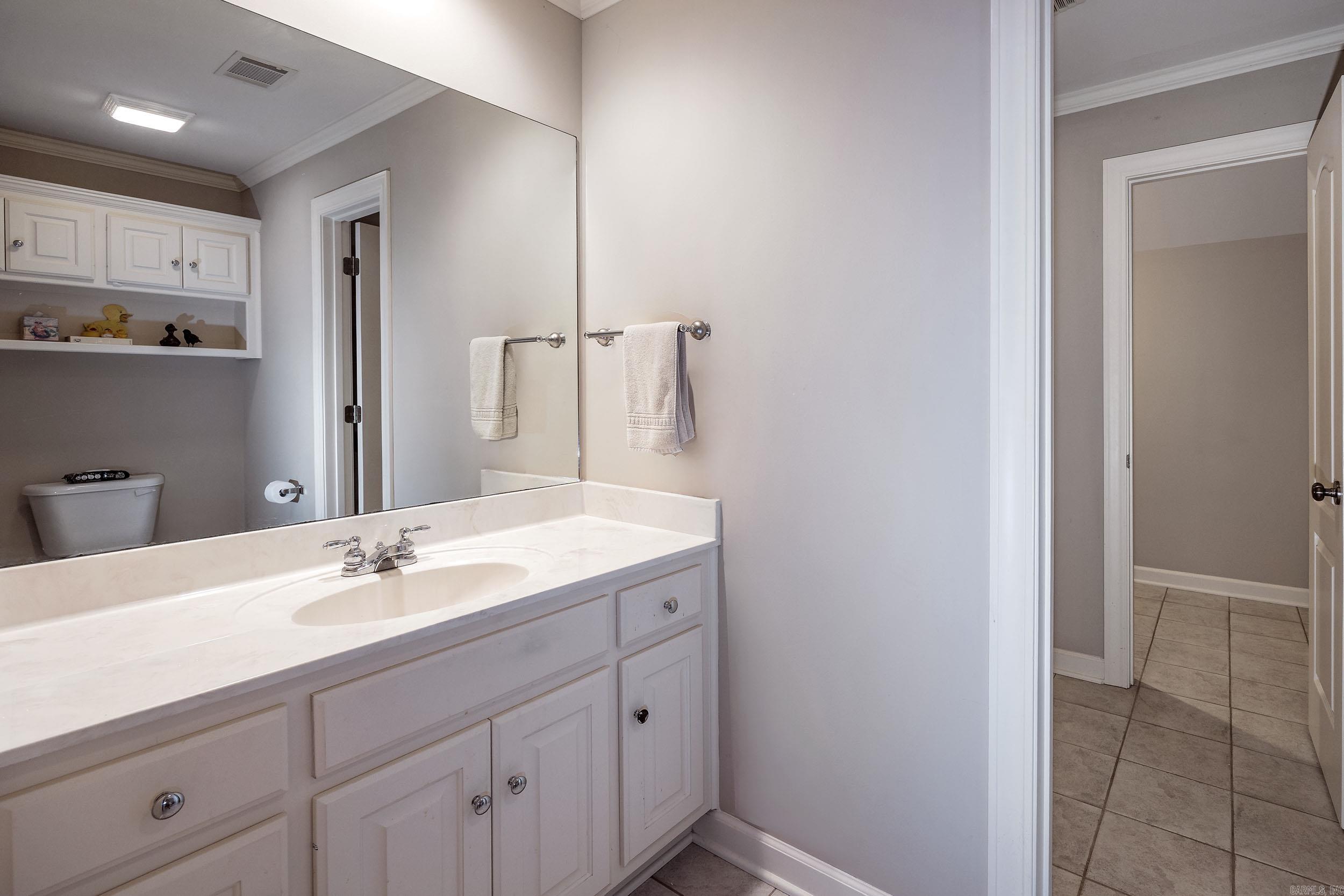 6 Frecourt Lane Little Rock, AR 72223