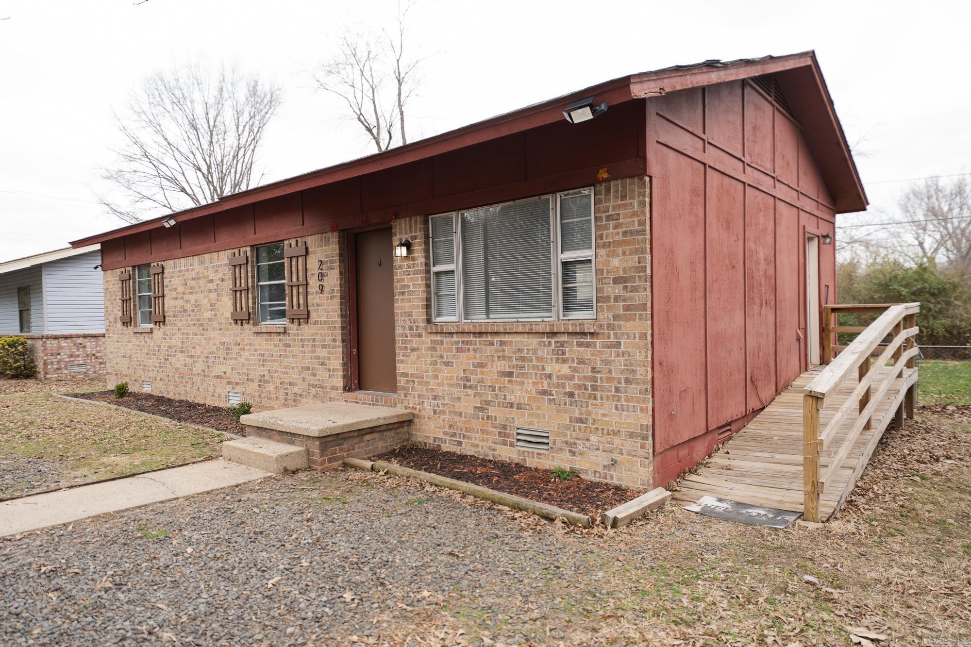 209 Northeastern  Jacksonville, AR