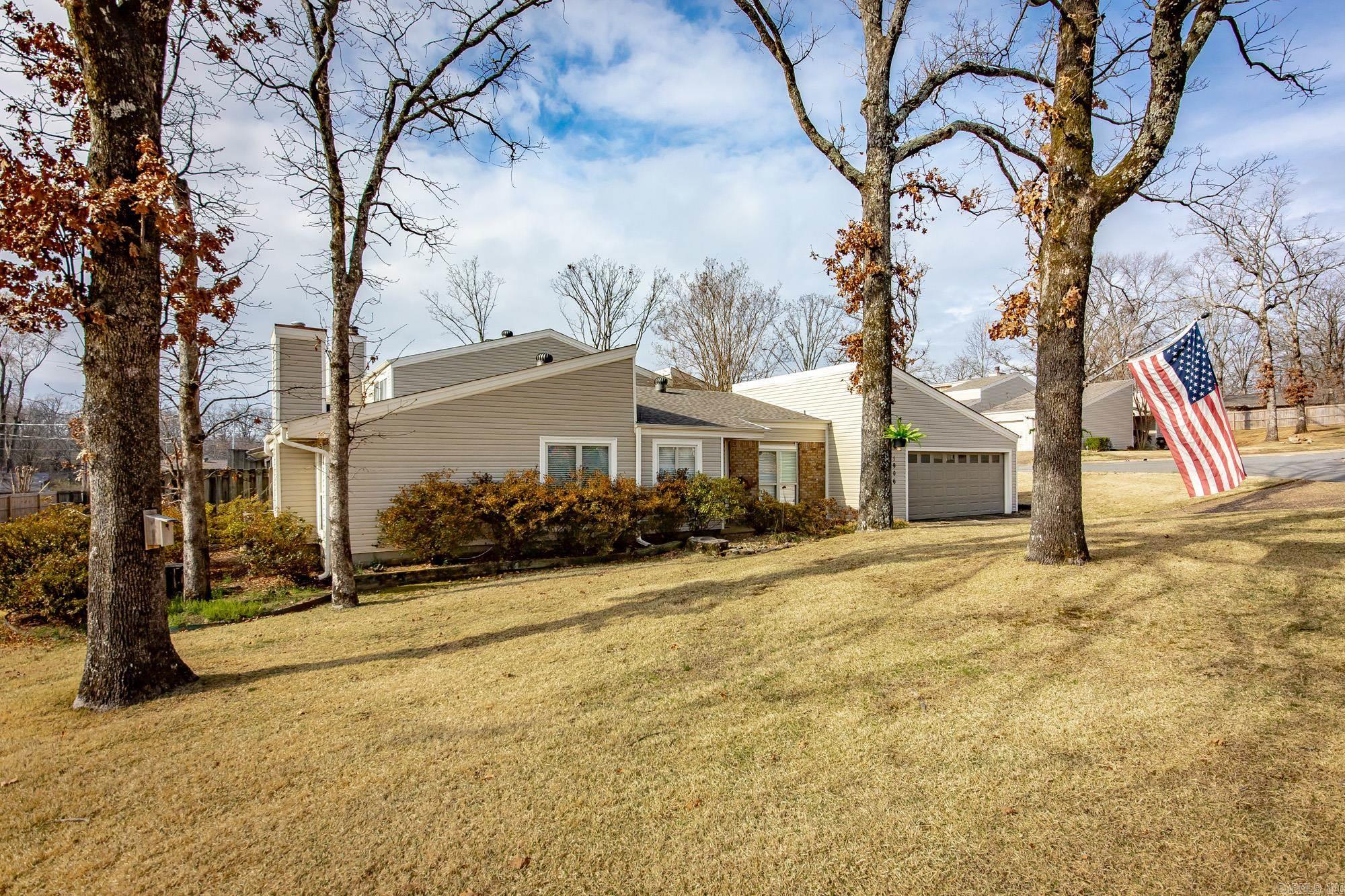 1906 Broken Bow  North Little Rock, AR