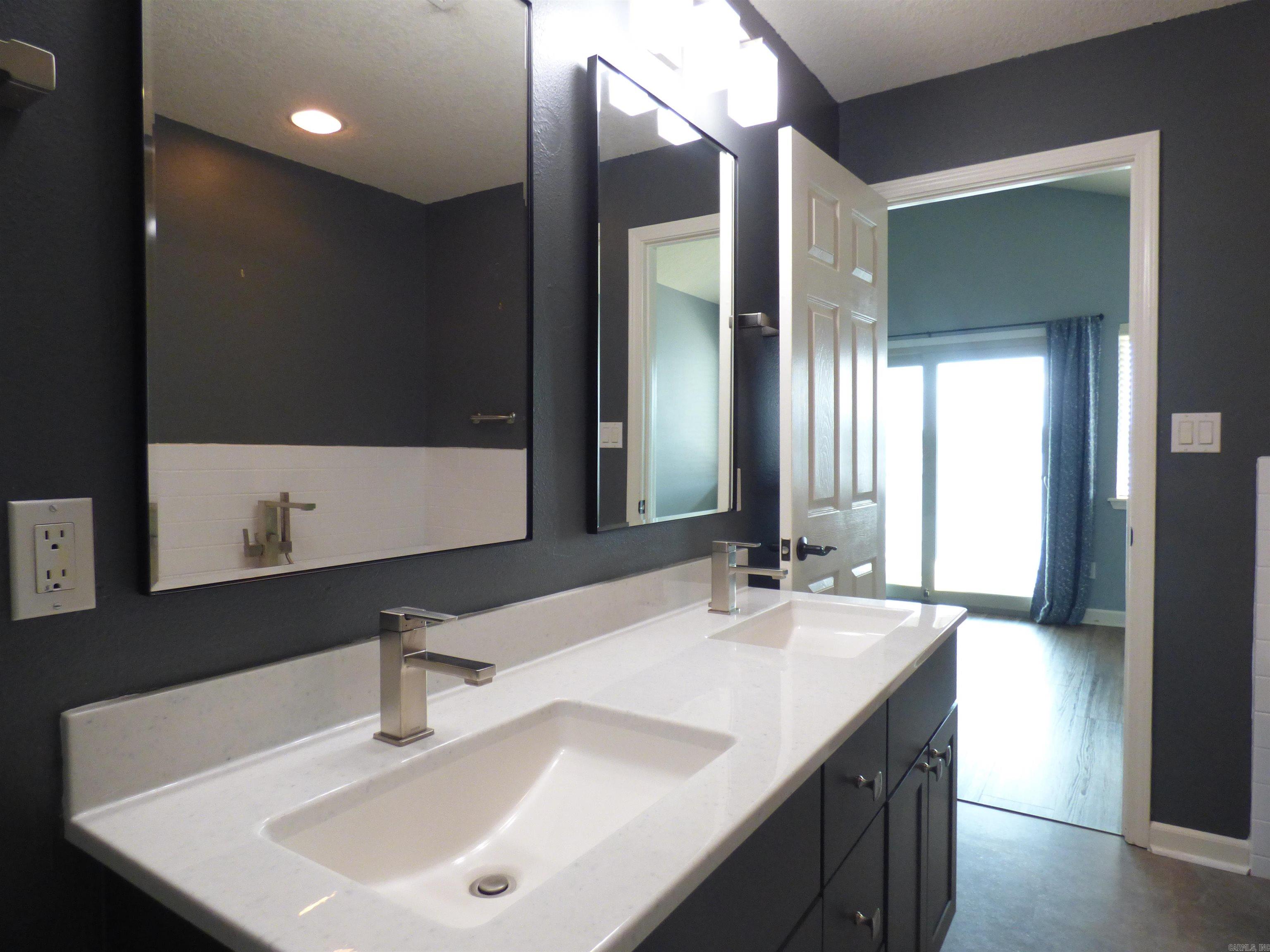 183 Villa Pointe  Hot Springs, AR