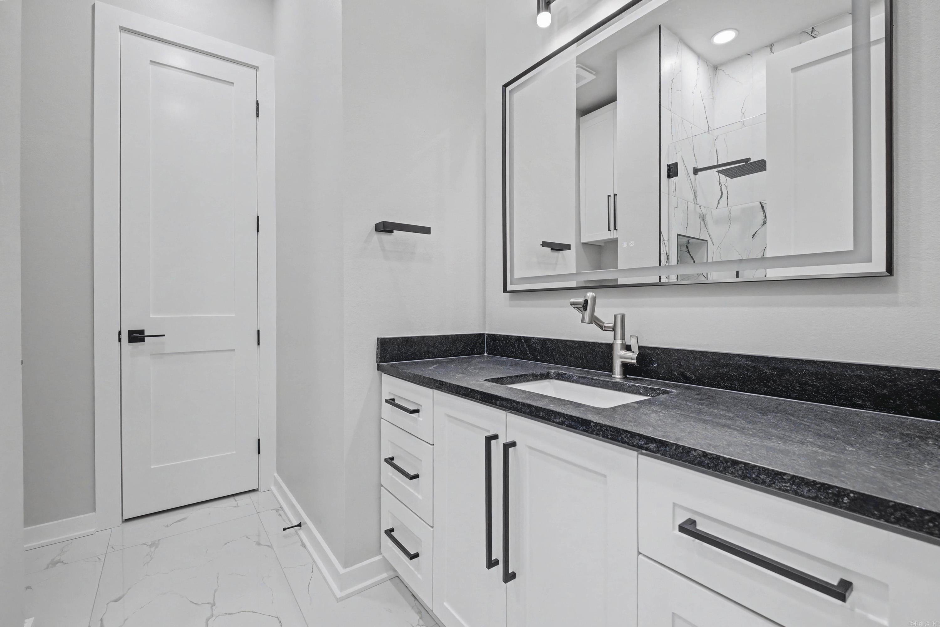 9 OAK GLEN  Little Rock, AR