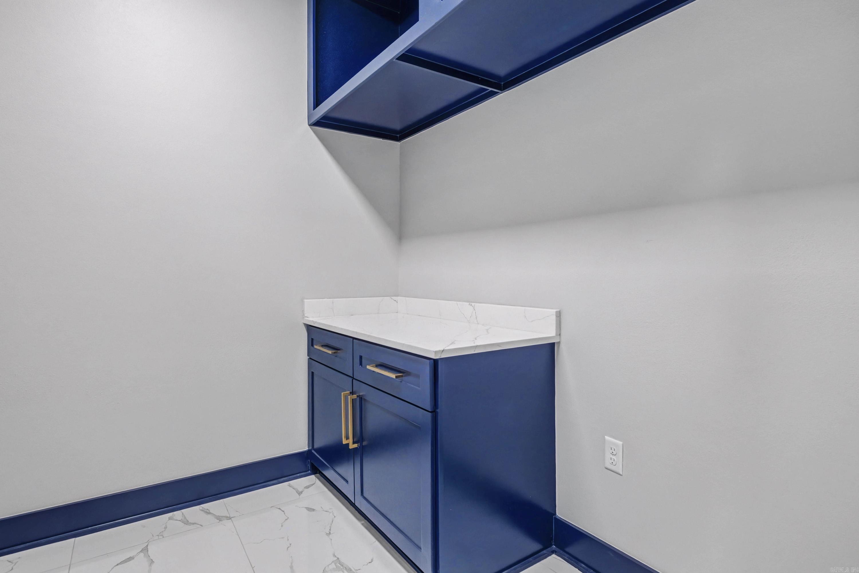 9 OAK GLEN  Little Rock, AR