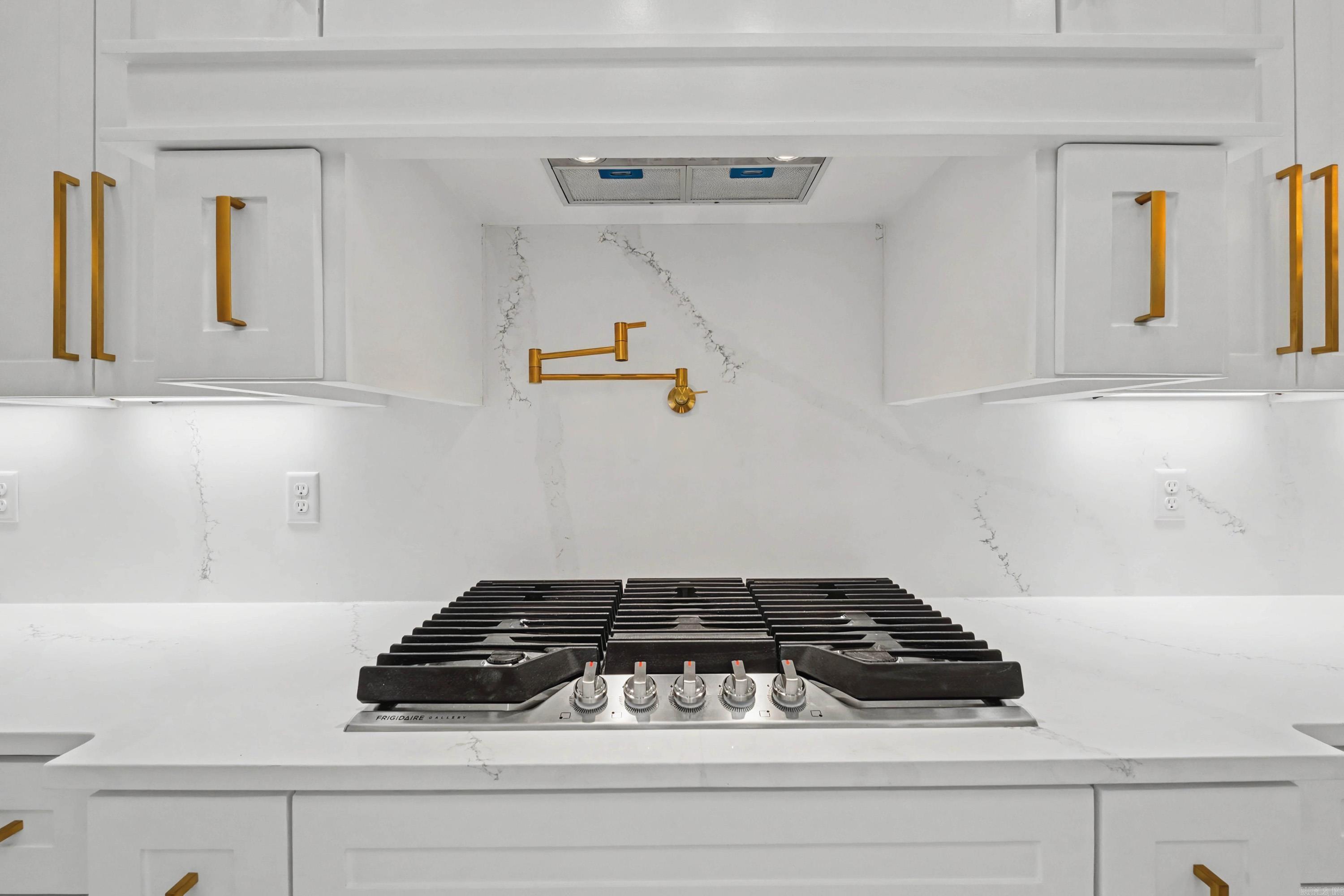 9 OAK GLEN  Little Rock, AR