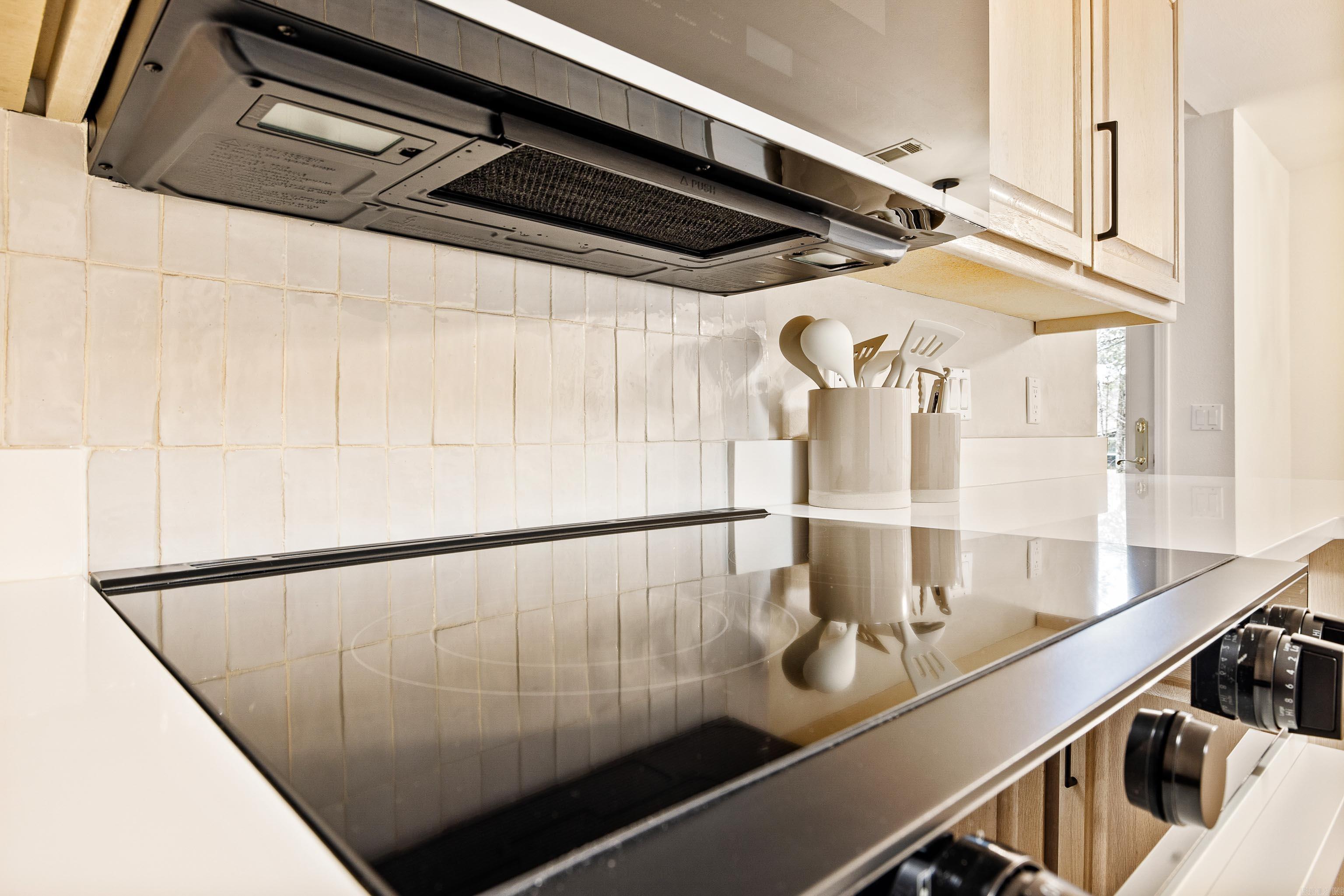 9 Huesca Lane  Hot Springs Village, AR