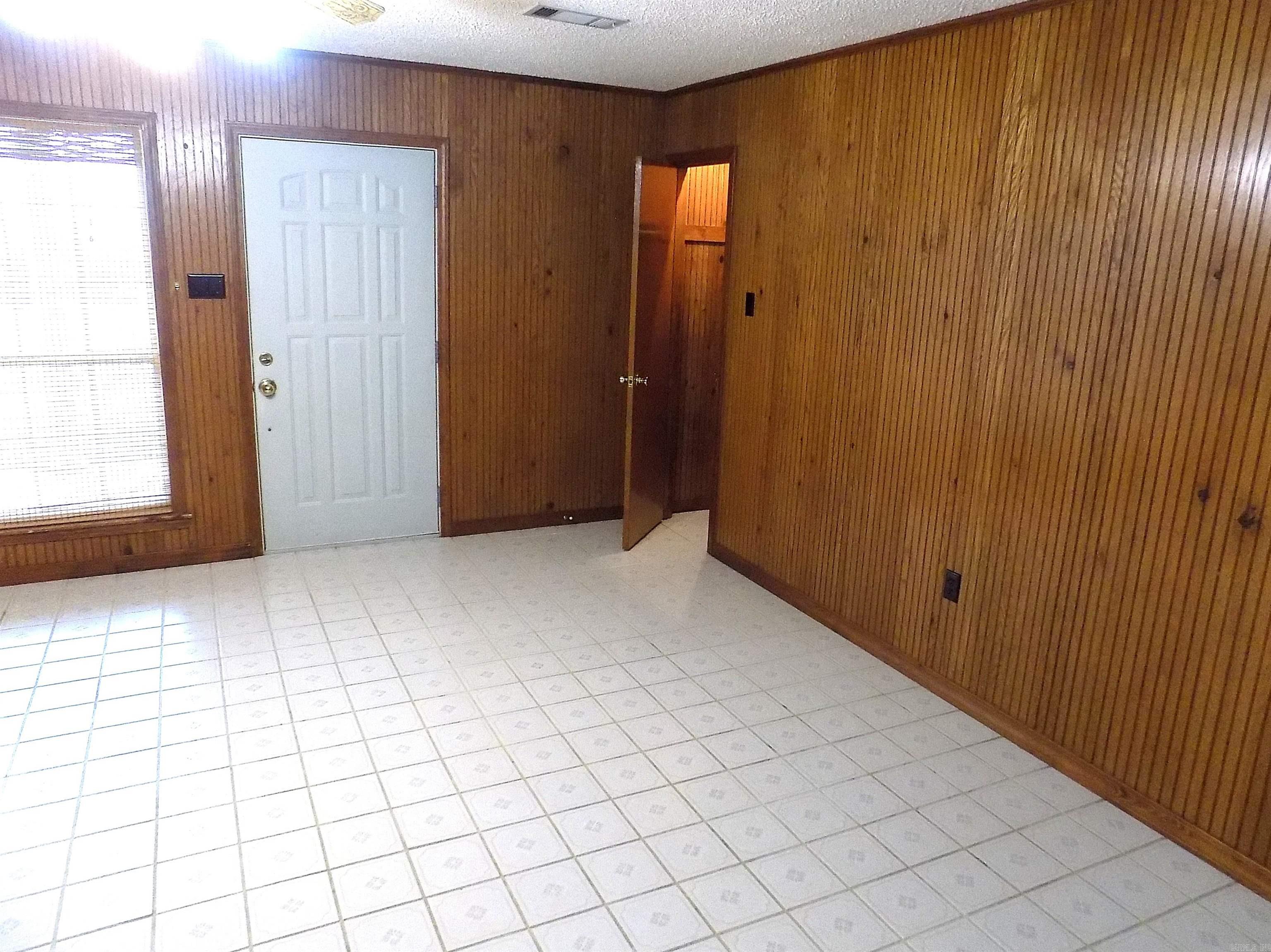 12 Lieblong Rd  Greenbrier, AR