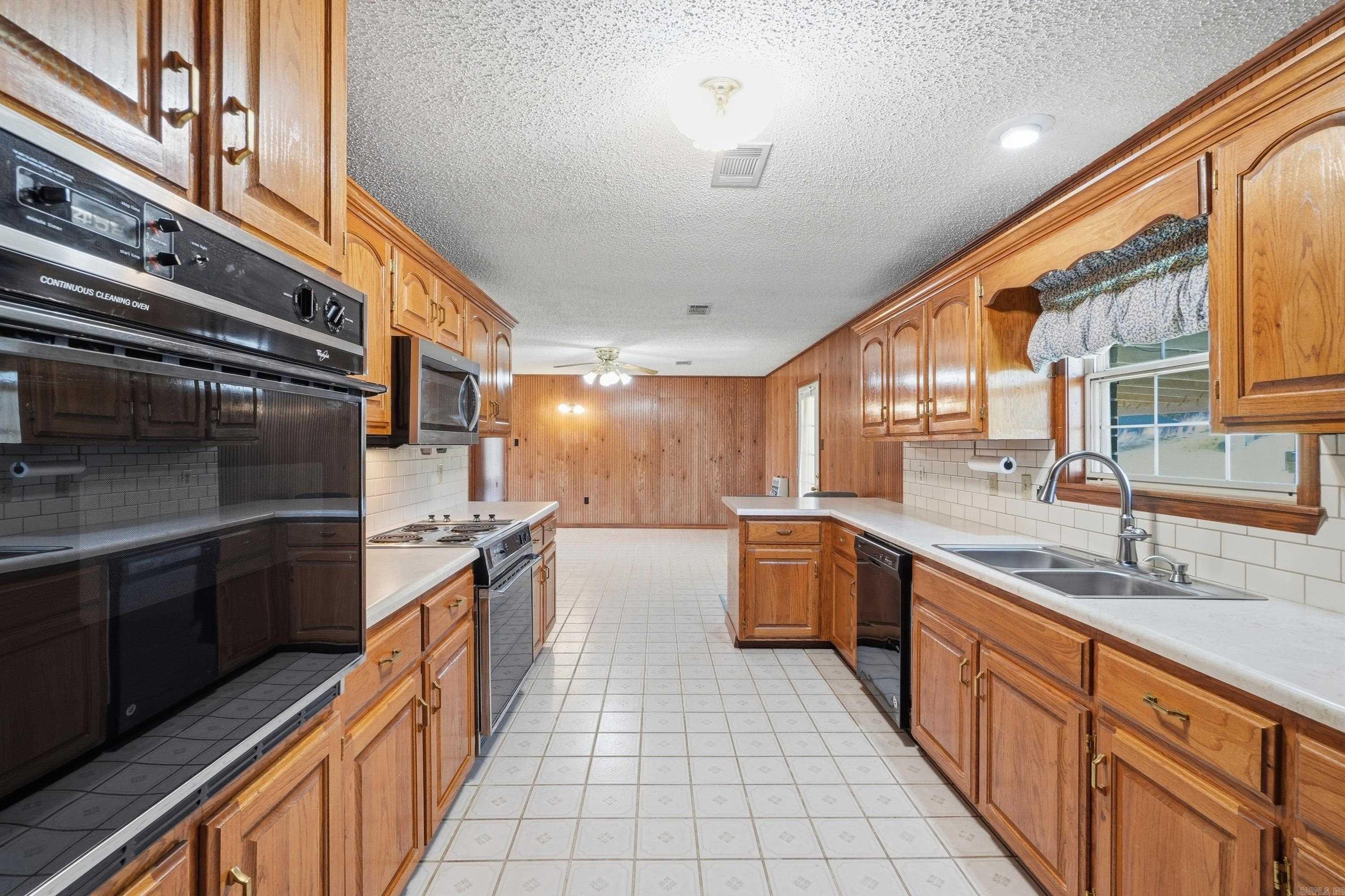 12 Lieblong Rd Greenbrier, AR 72058