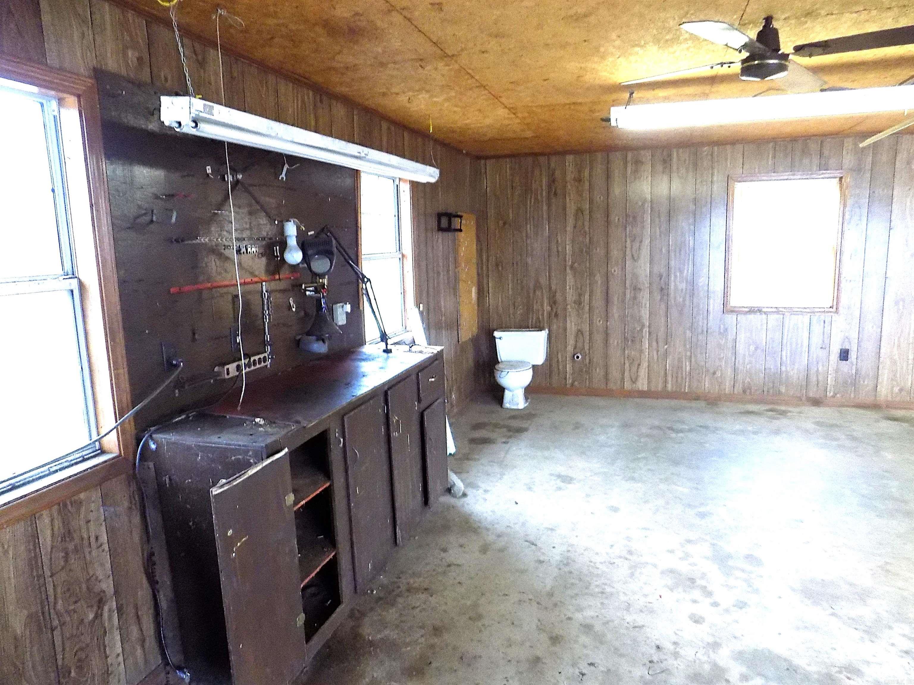 12 Lieblong Rd  Greenbrier, AR