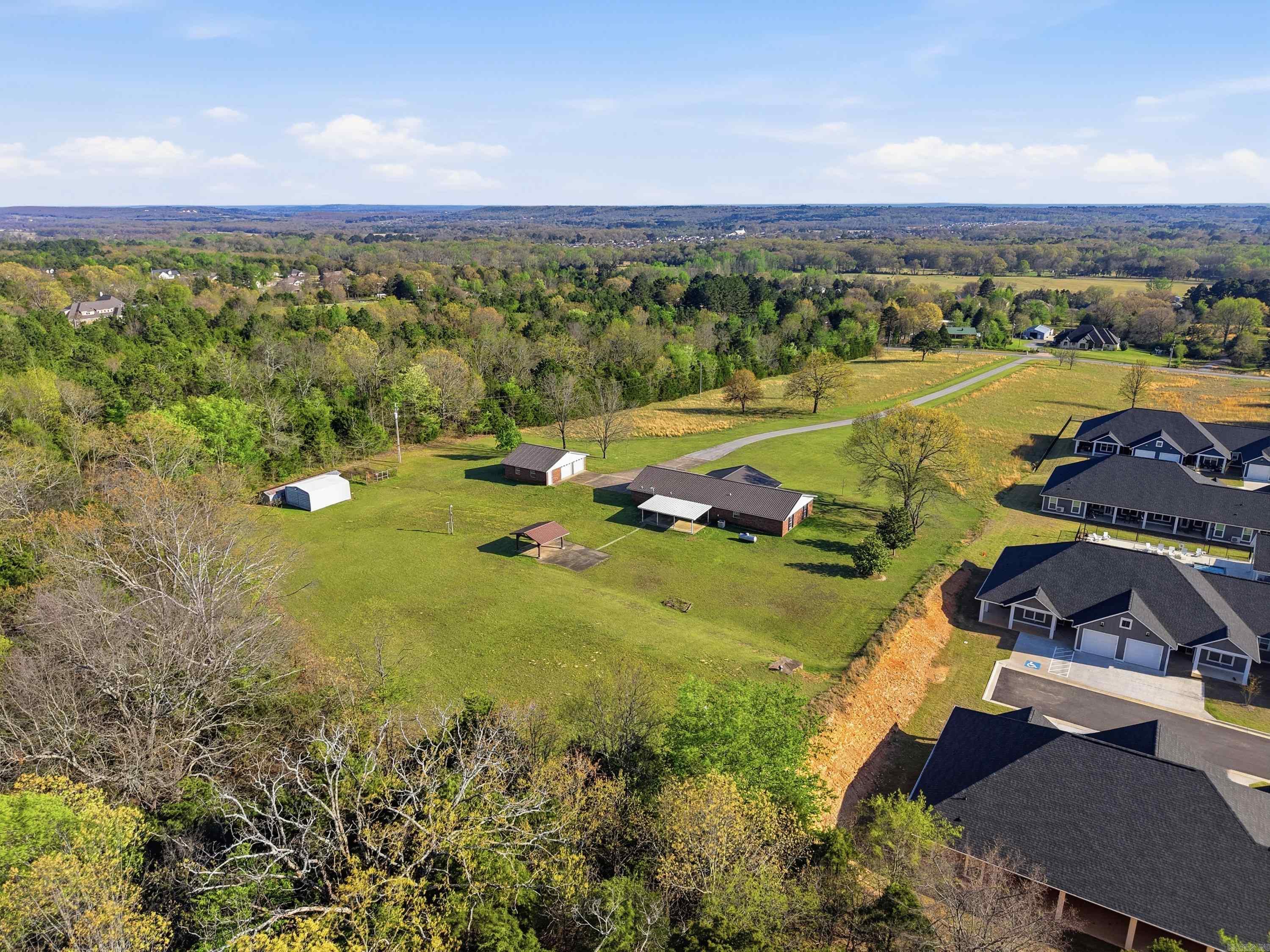 12 Lieblong Rd Greenbrier, AR 72058