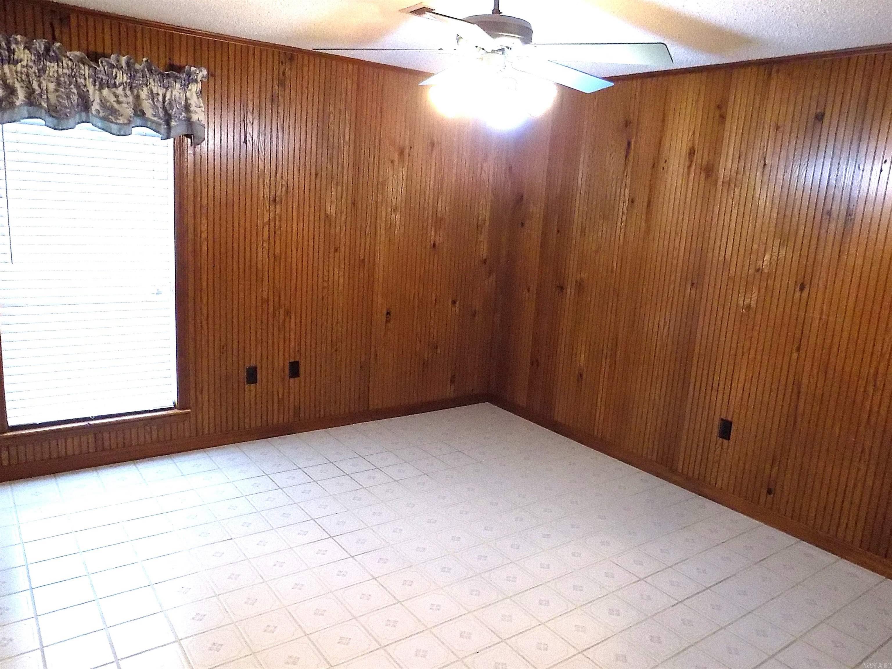 12 Lieblong Rd  Greenbrier, AR