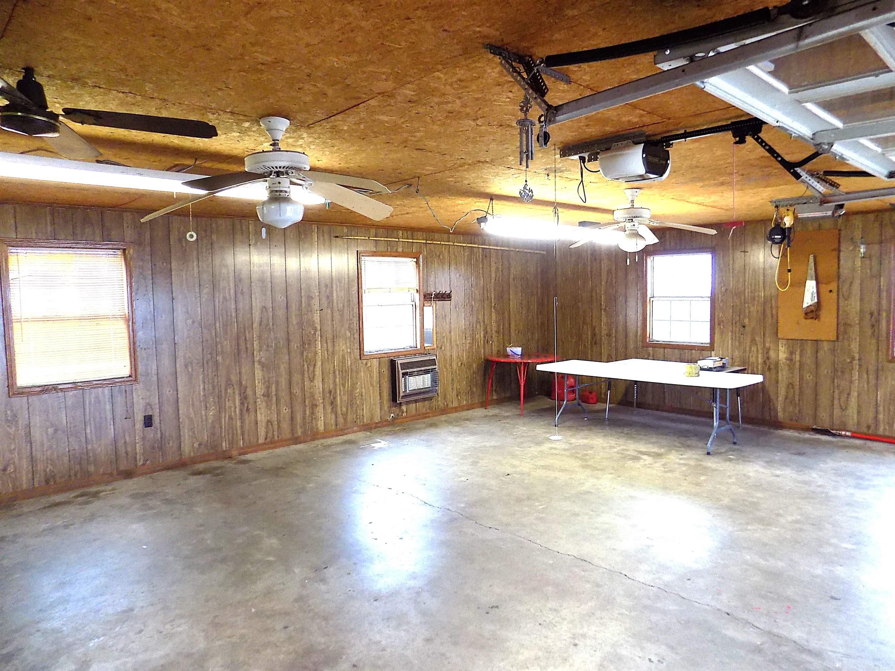 12 Lieblong Rd  Greenbrier, AR