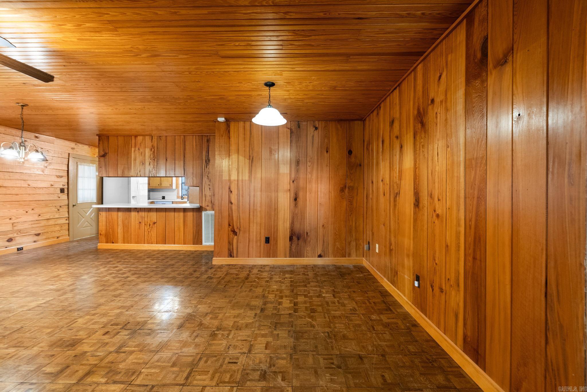 20314 Lake Vista  Roland, AR