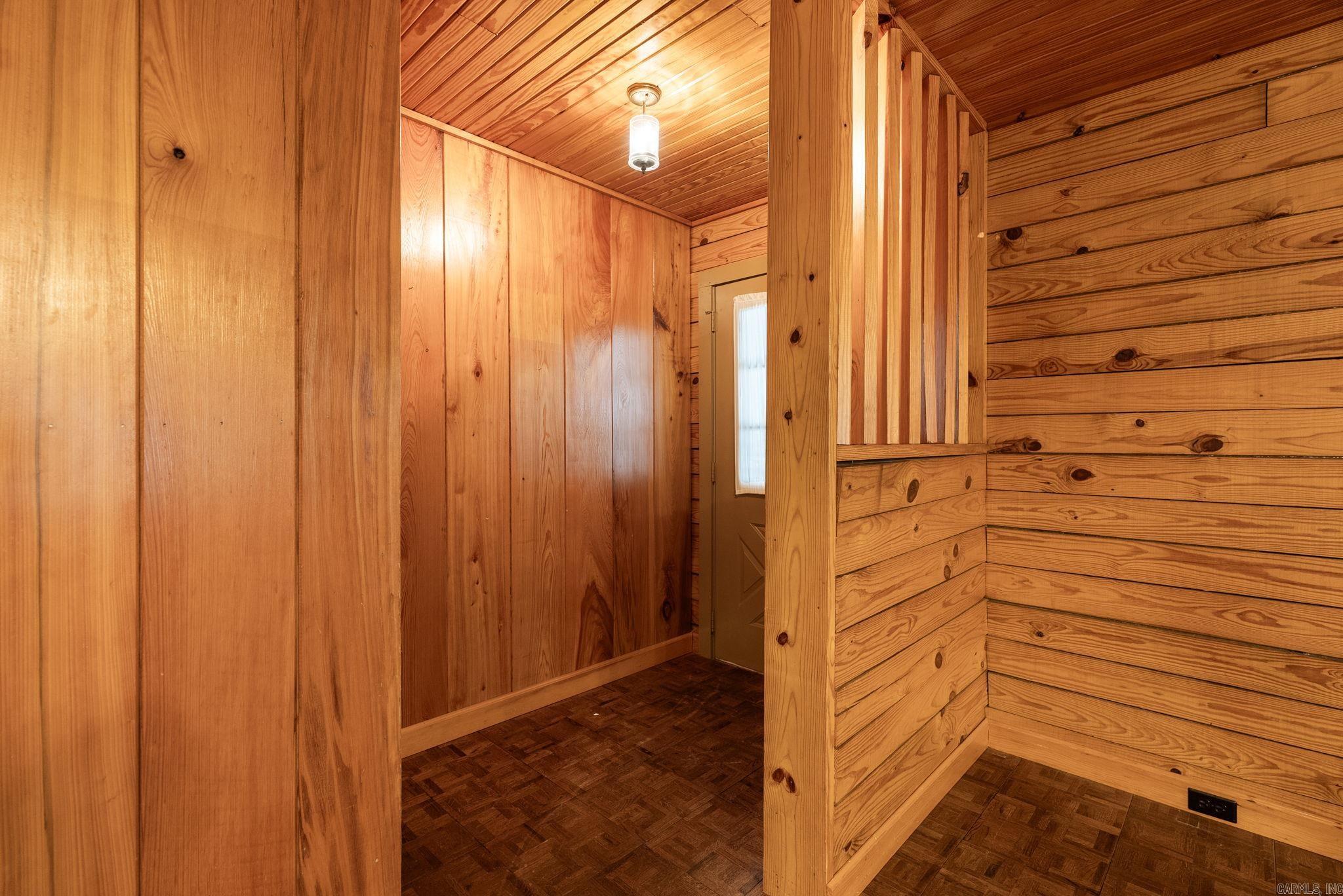 20314 Lake Vista  Roland, AR