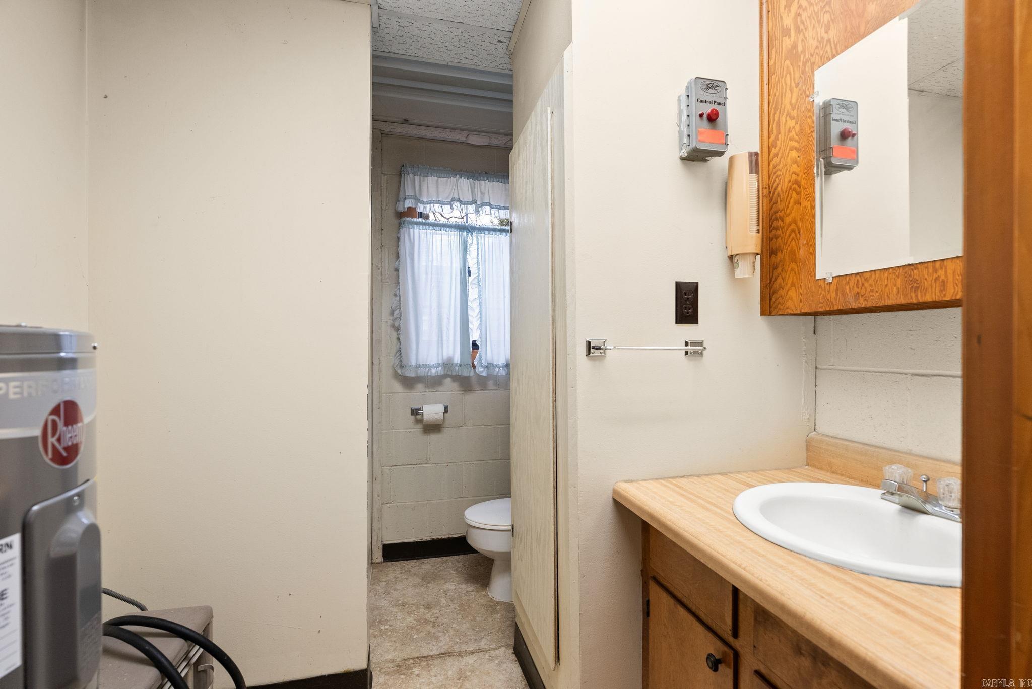 20314 Lake Vista  Roland, AR