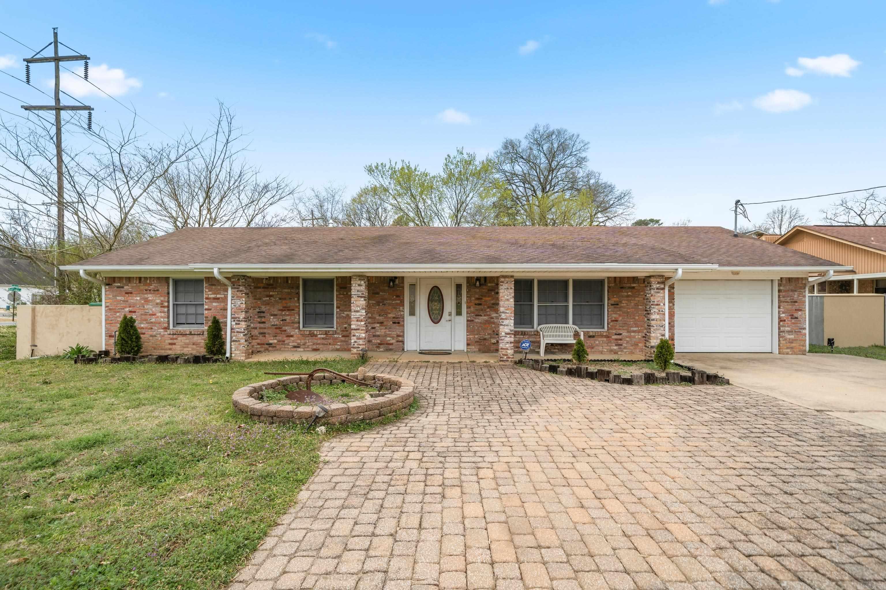 101 Pine Vista  Hot Springs, AR