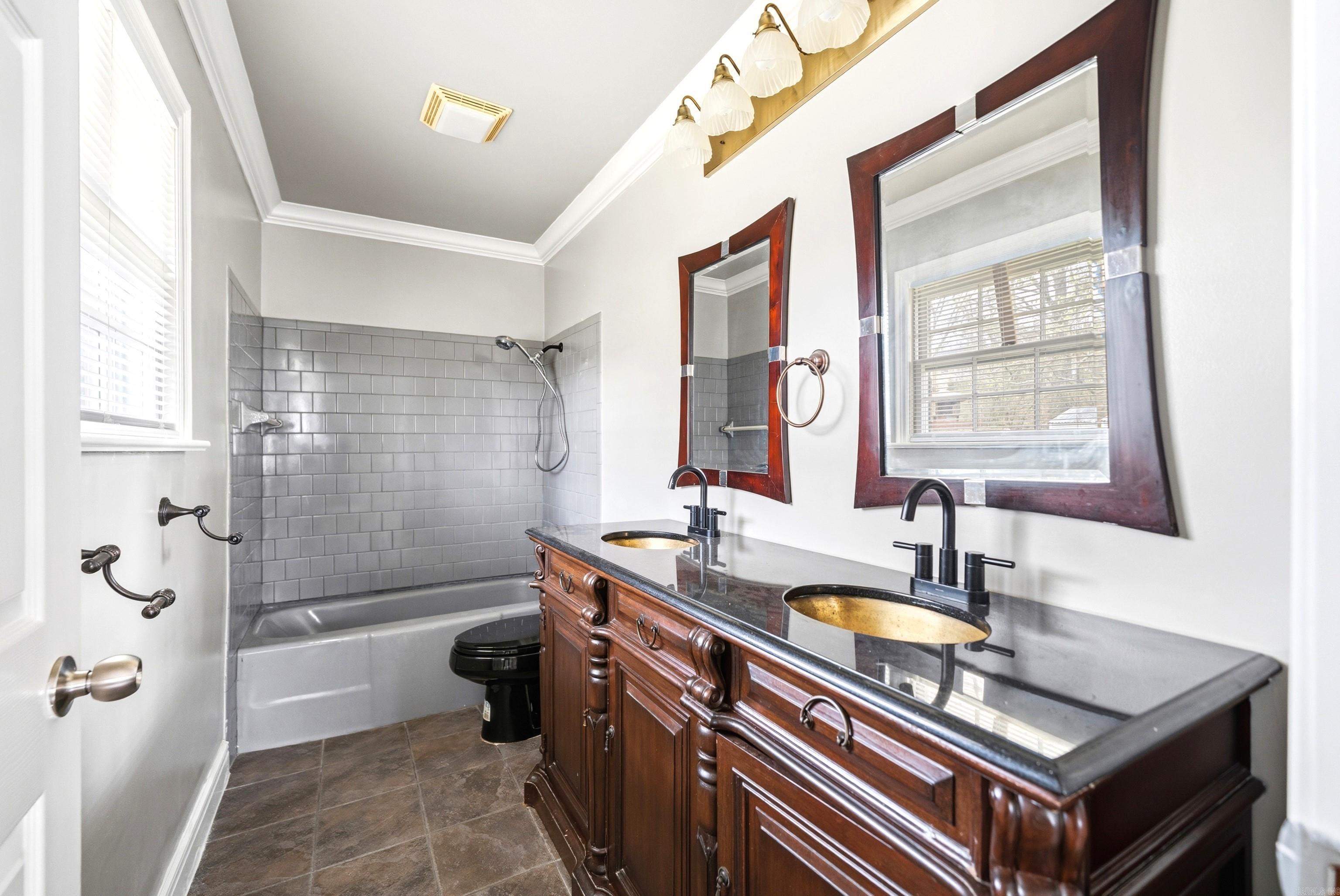 101 Pine Vista  Hot Springs, AR