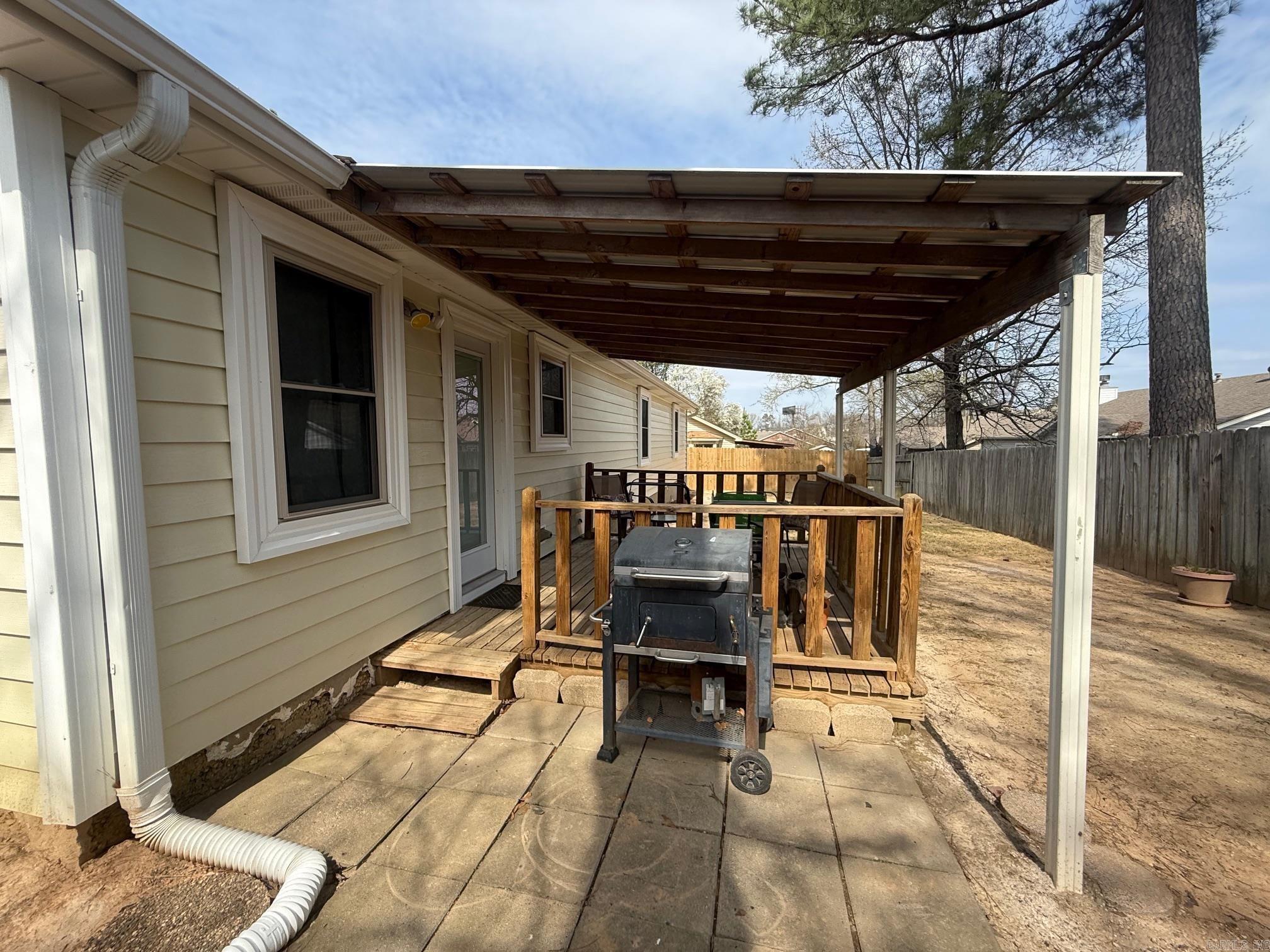 2006 Cedarwood  Bryant, AR