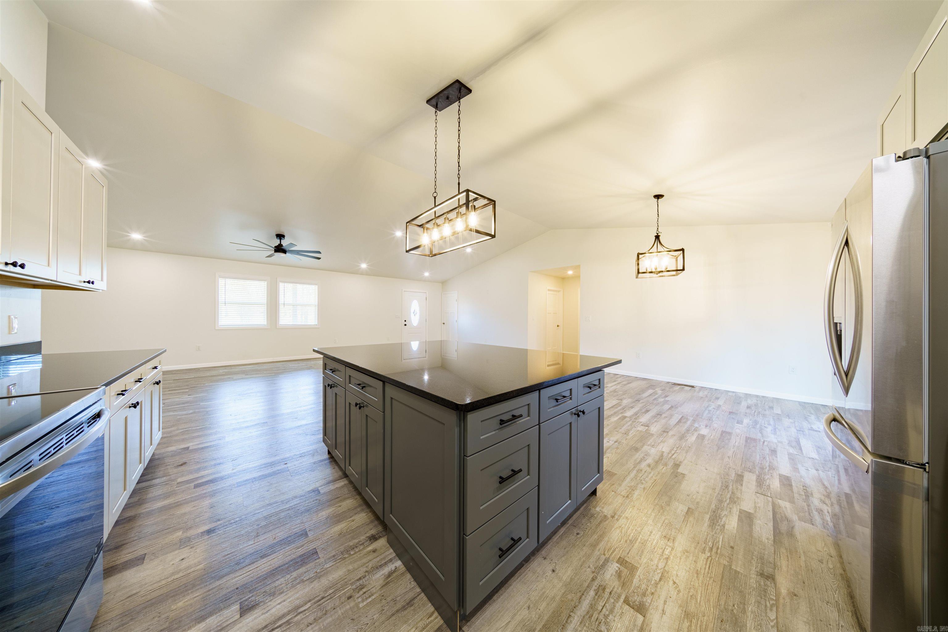 30 Lynndale Dr  Pleasant Plains, AR