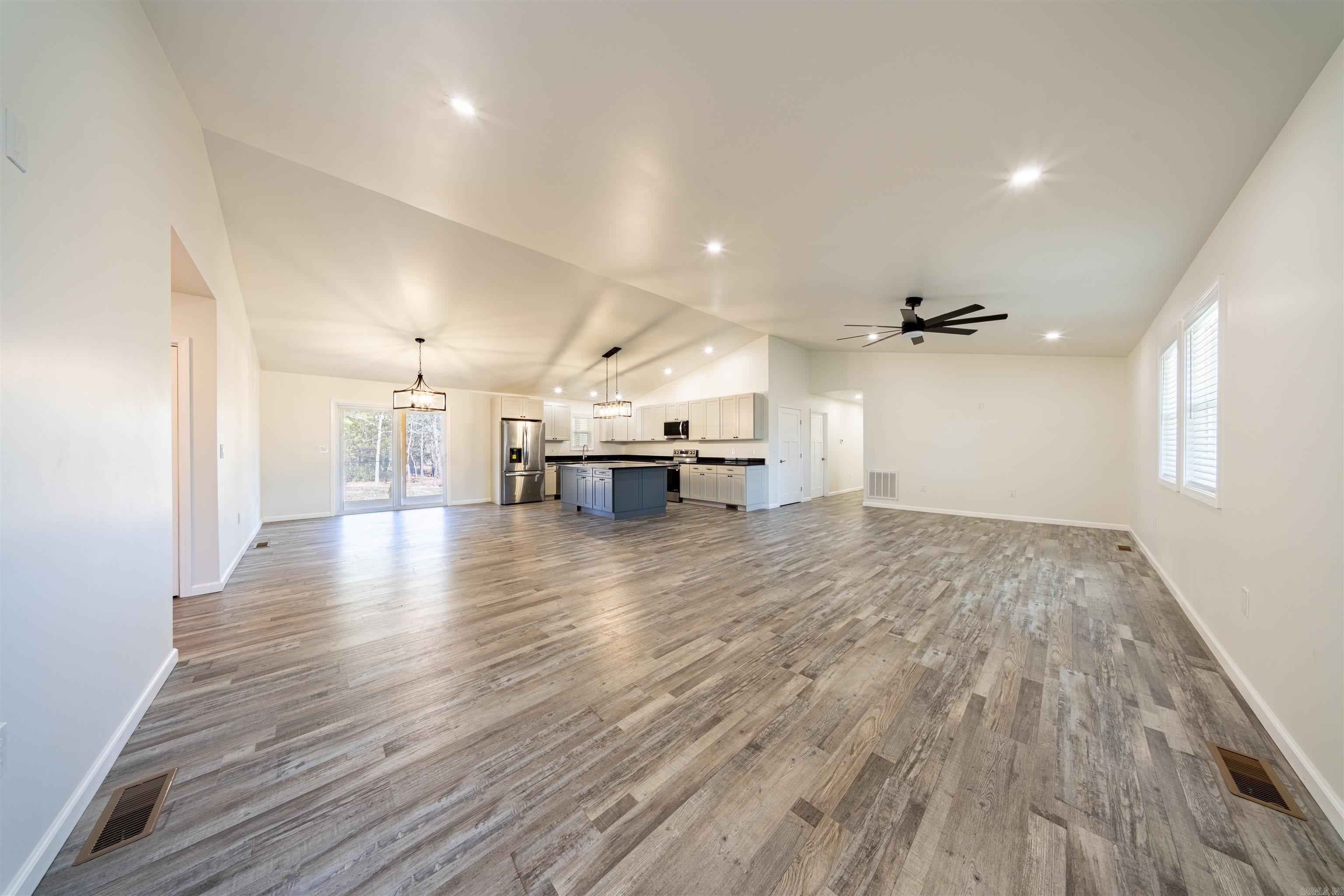 30 Lynndale Dr  Pleasant Plains, AR