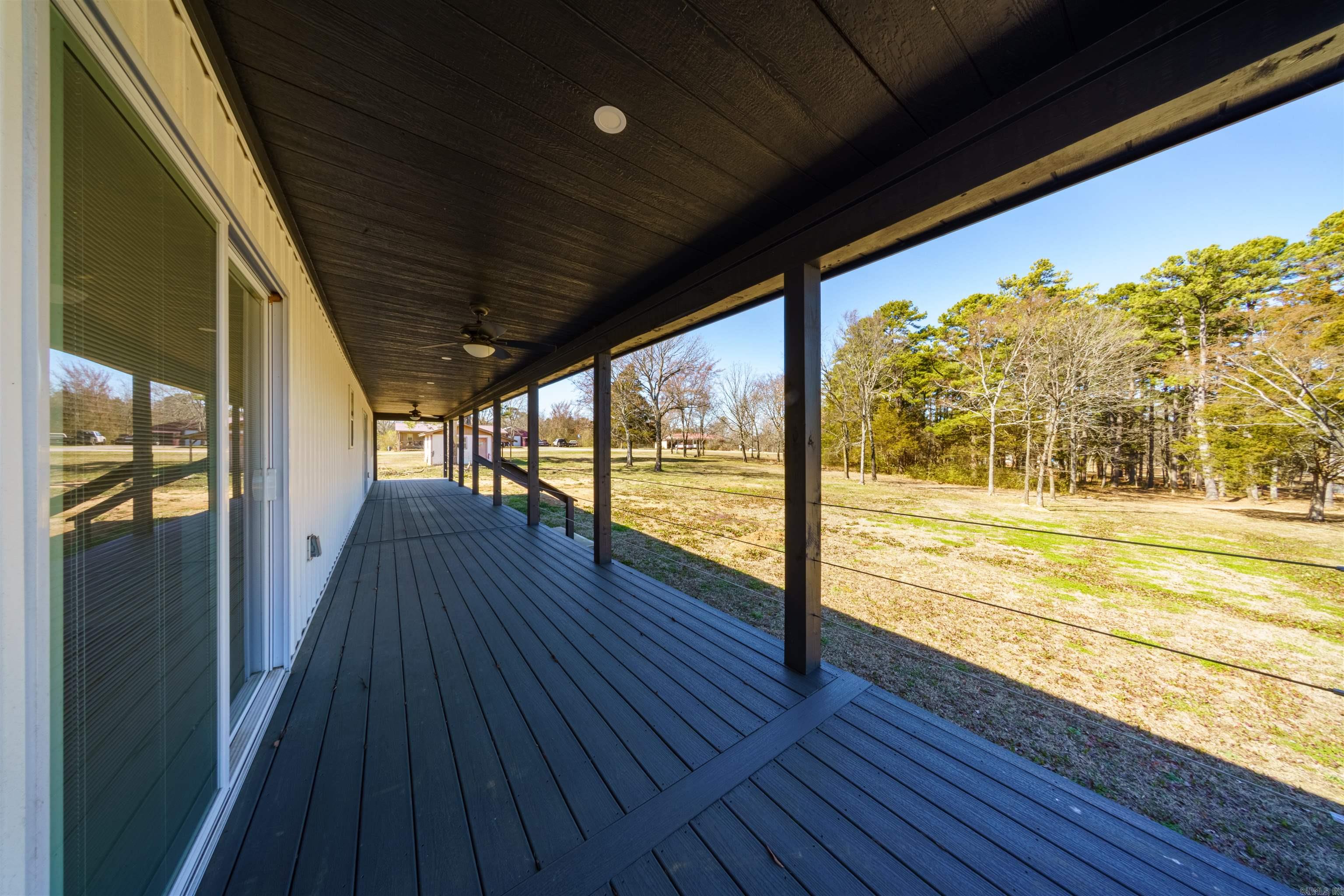 30 Lynndale Dr  Pleasant Plains, AR