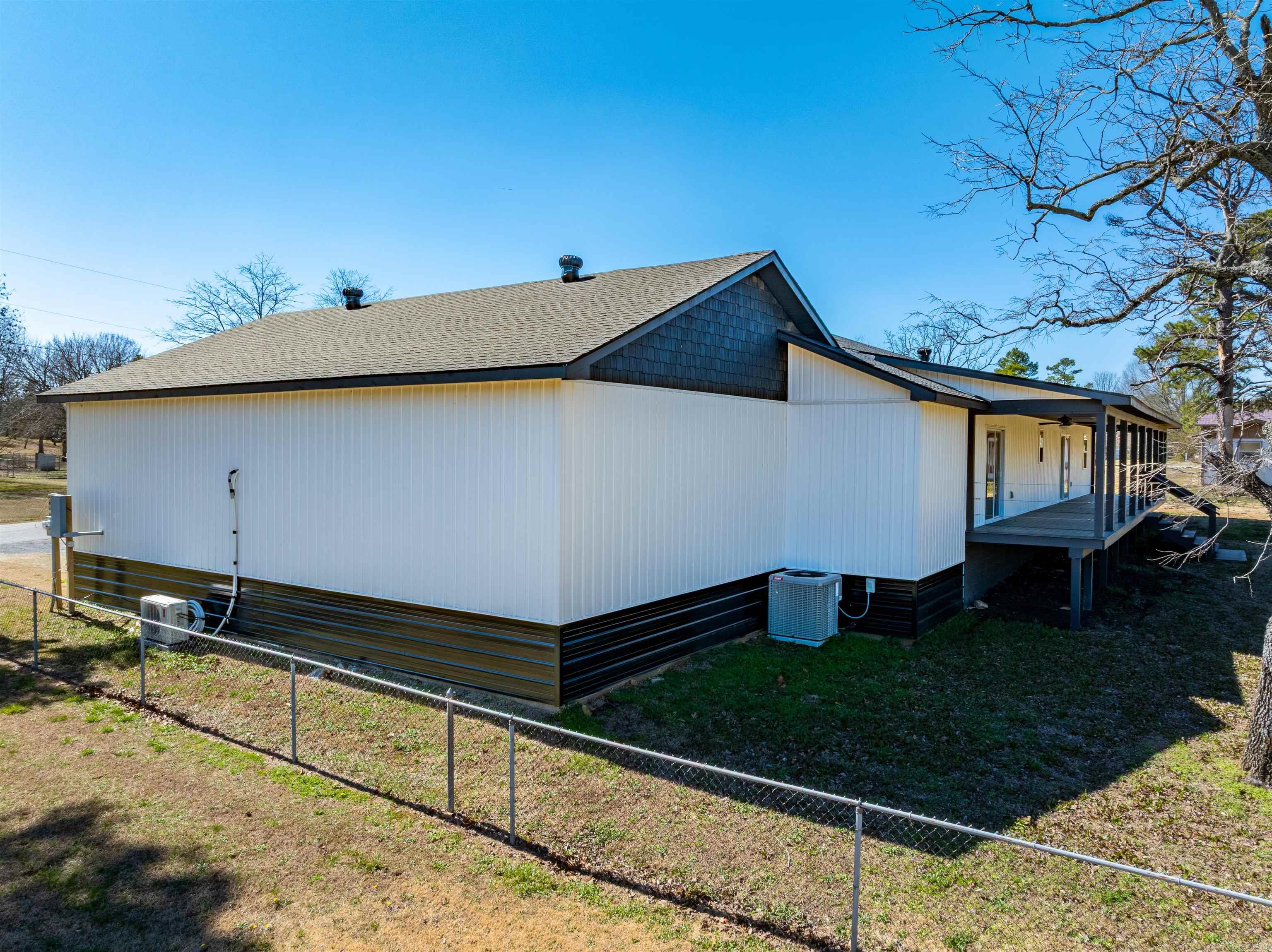 30 Lynndale Dr  Pleasant Plains, AR