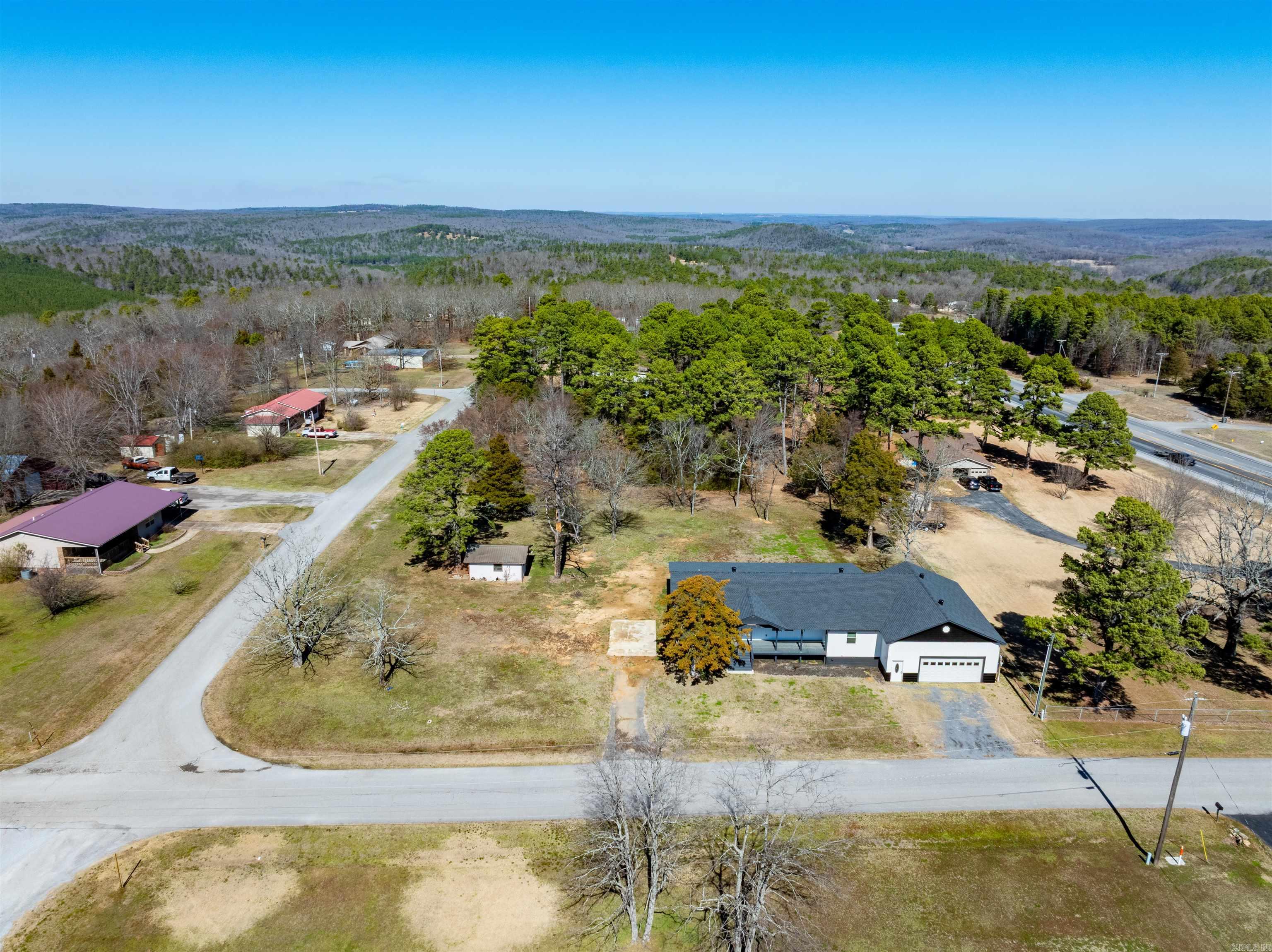 30 Lynndale Dr  Pleasant Plains, AR