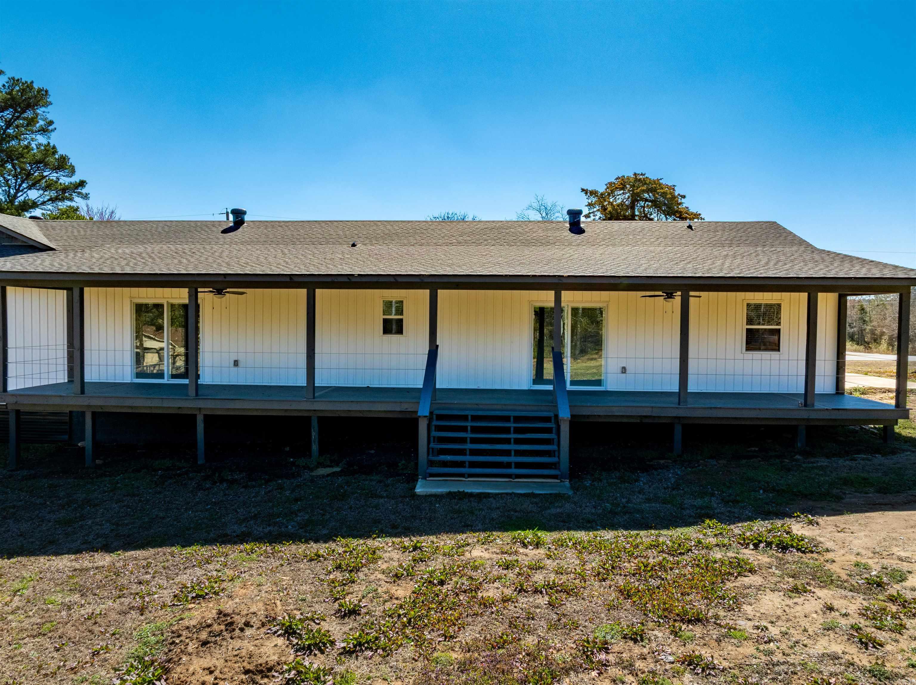 30 Lynndale Dr  Pleasant Plains, AR