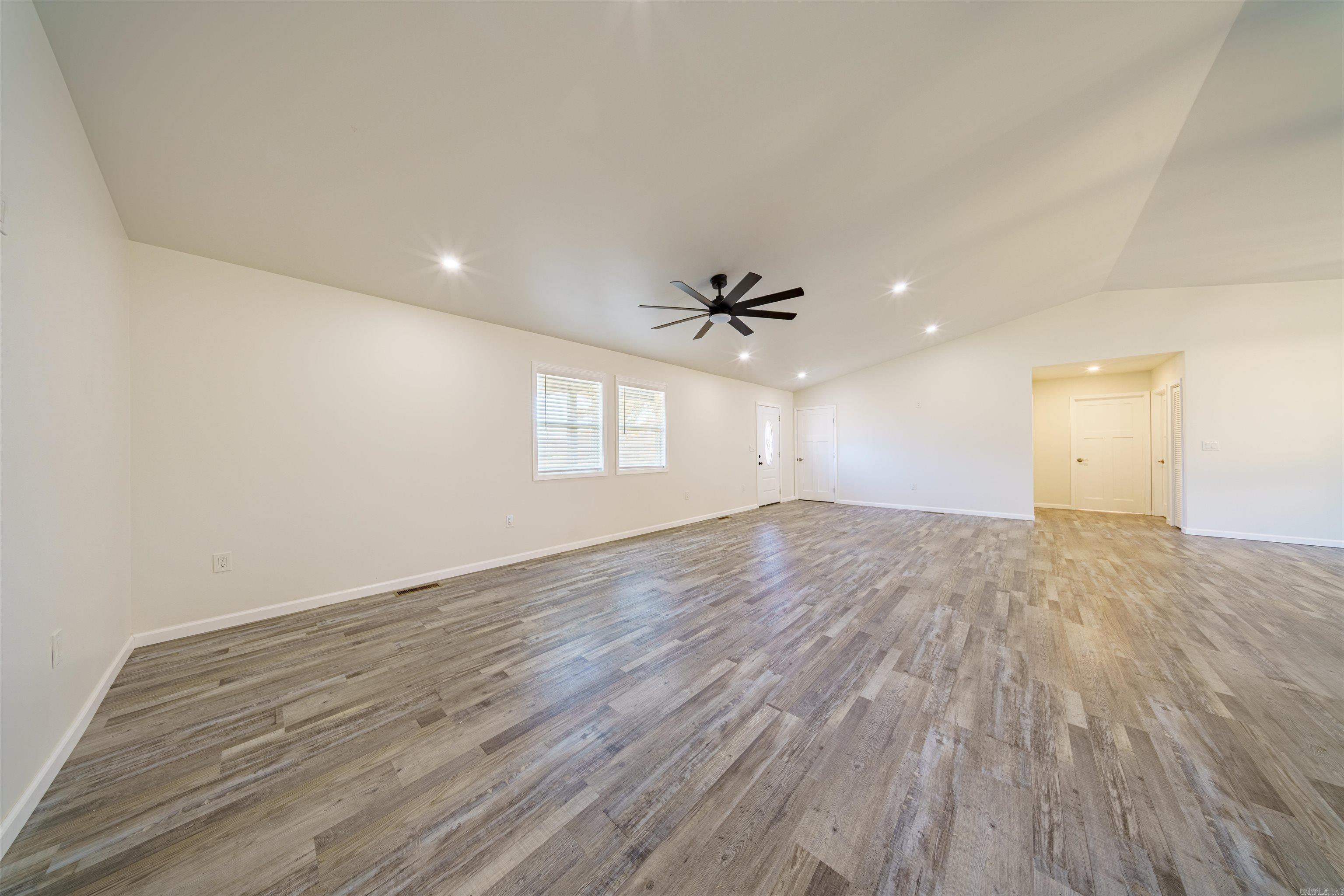 30 Lynndale Dr  Pleasant Plains, AR