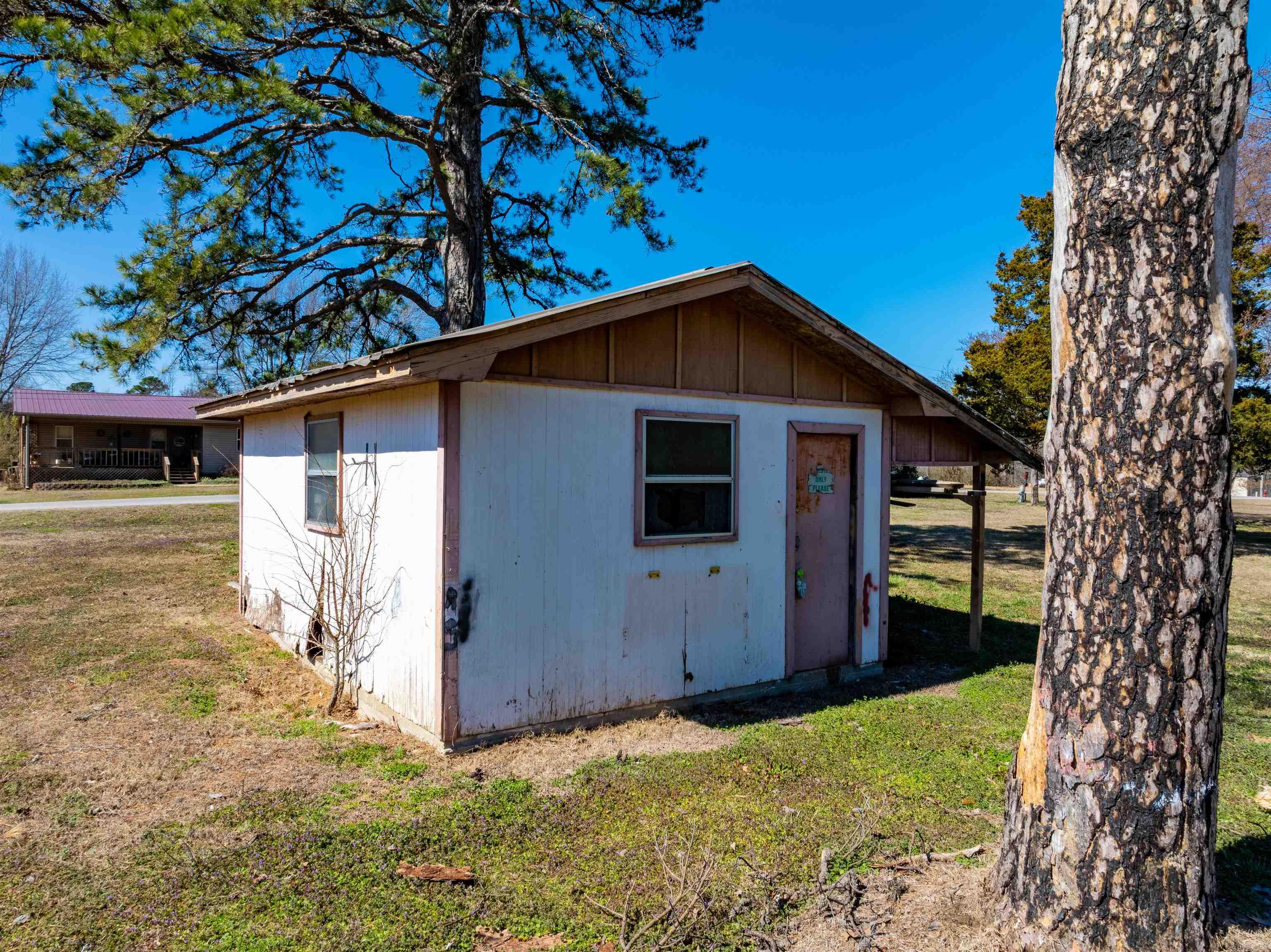 30 Lynndale Dr  Pleasant Plains, AR