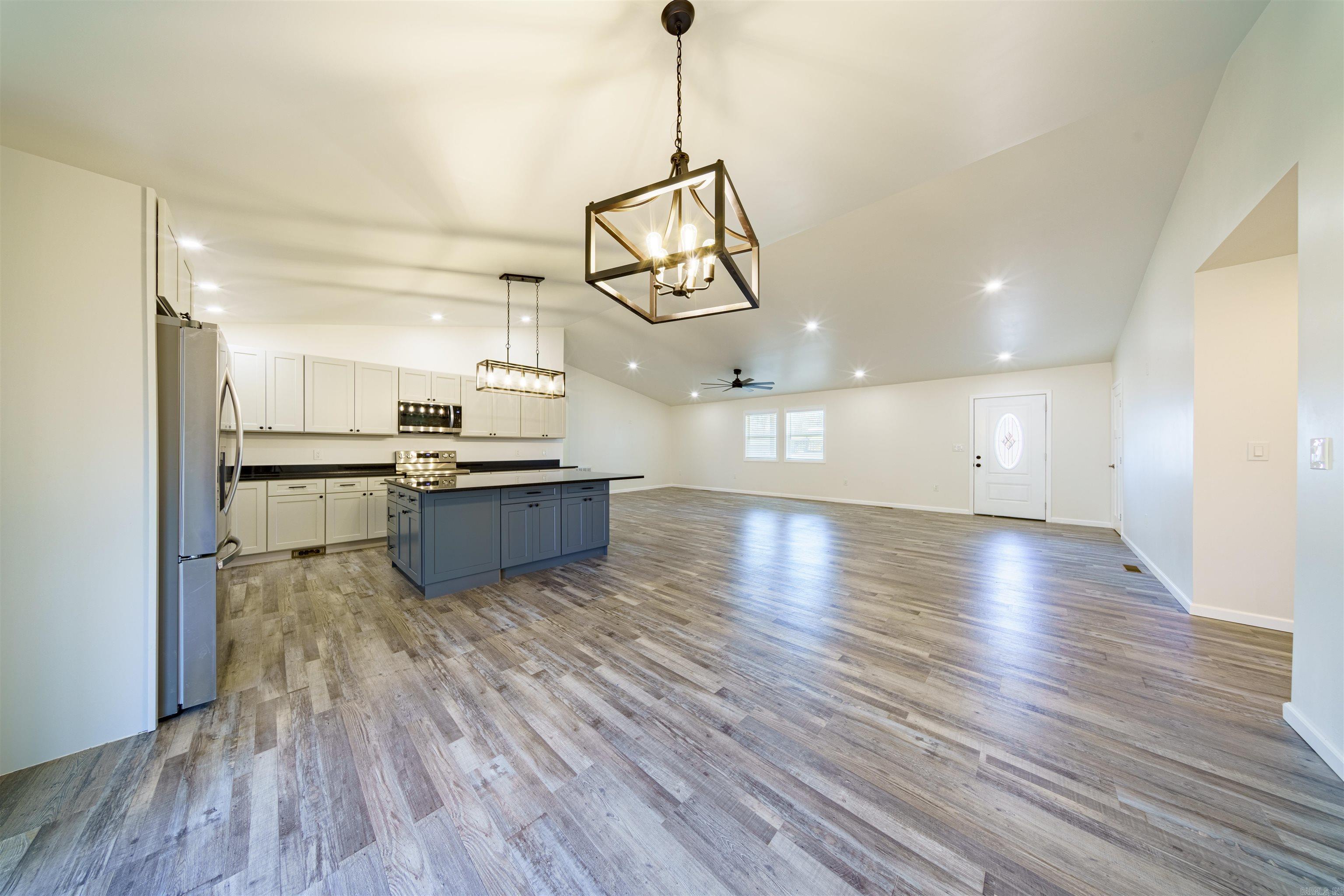 30 Lynndale Dr  Pleasant Plains, AR