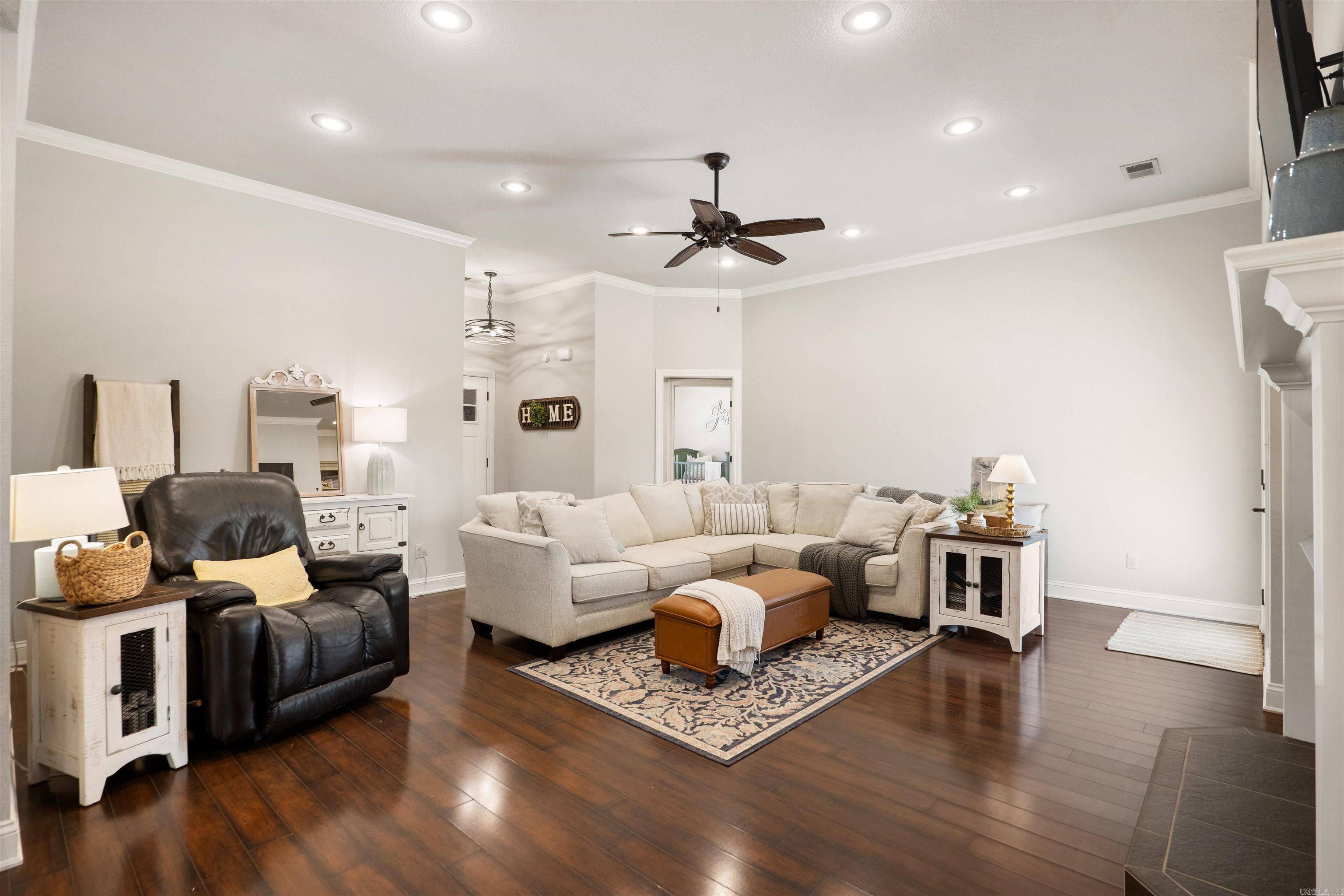 995 Russell Hill  Jonesboro, AR