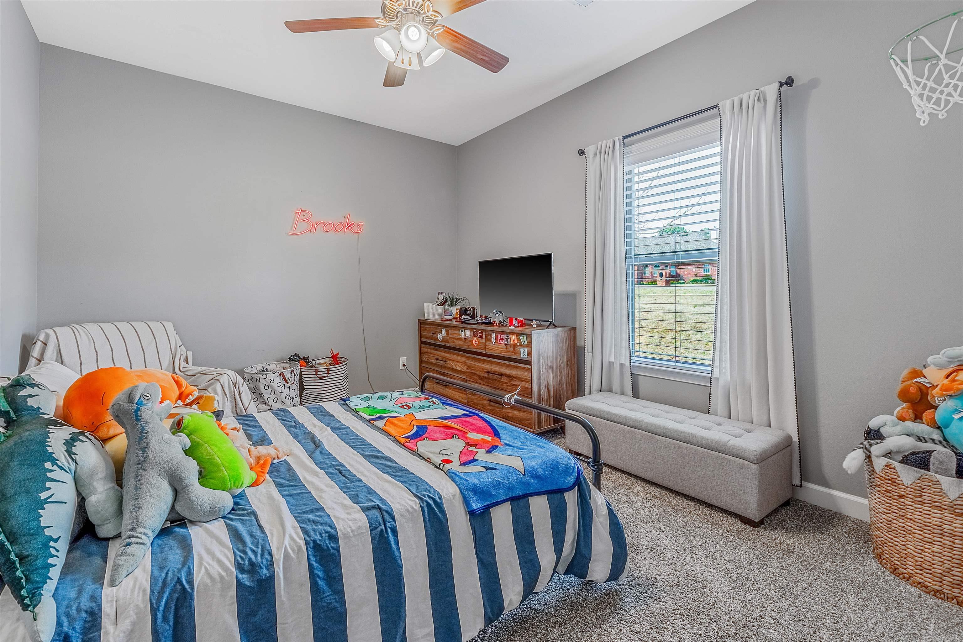 15611 Scenic Point Dr  North Little Rock, AR