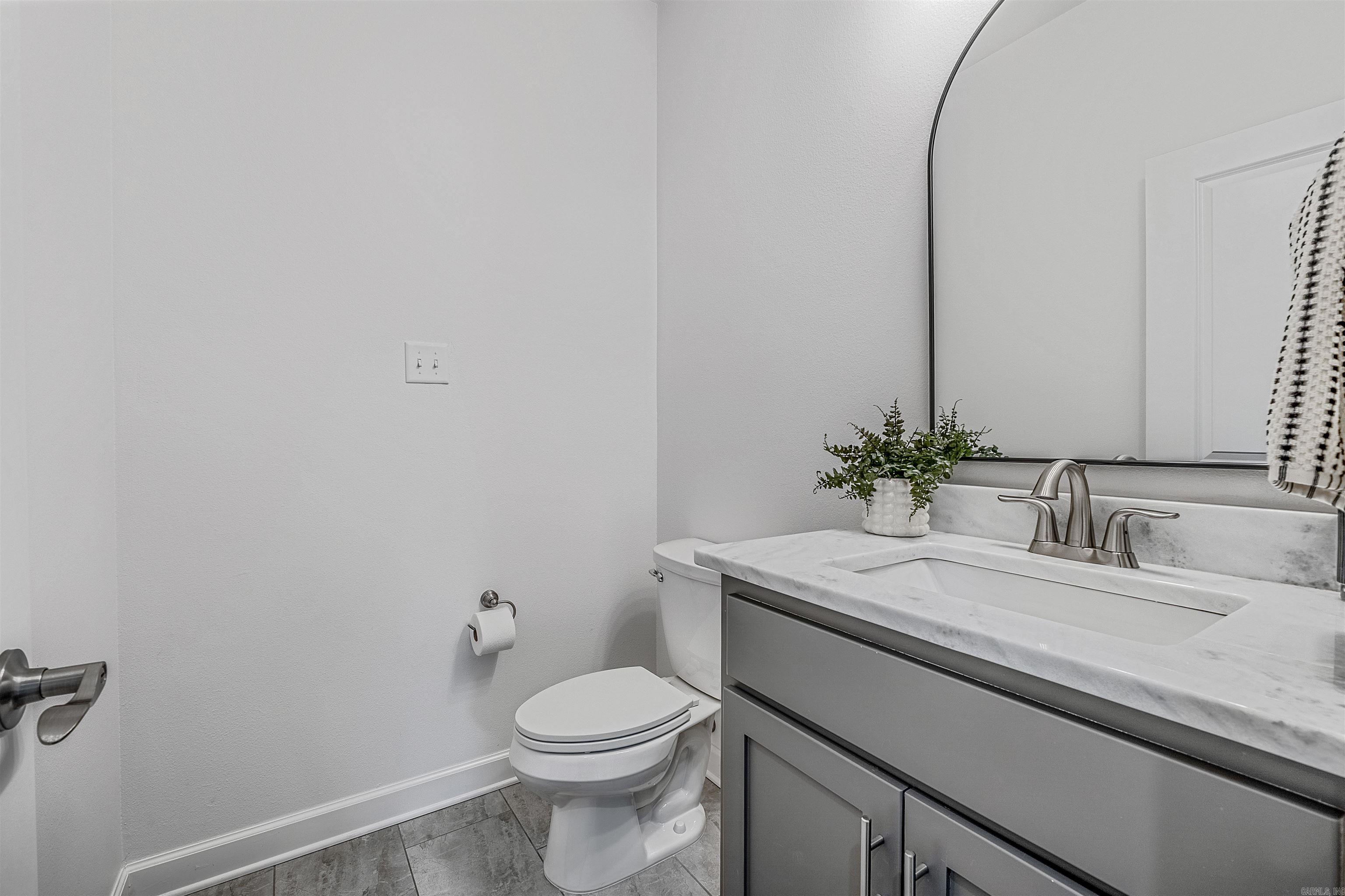 15611 Scenic Point Dr  North Little Rock, AR