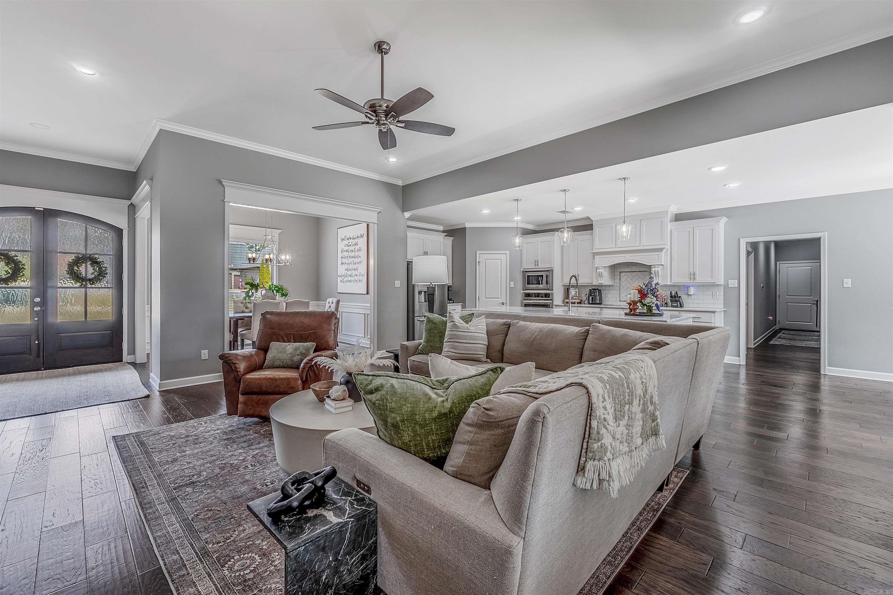 15611 Scenic Point Dr  North Little Rock, AR