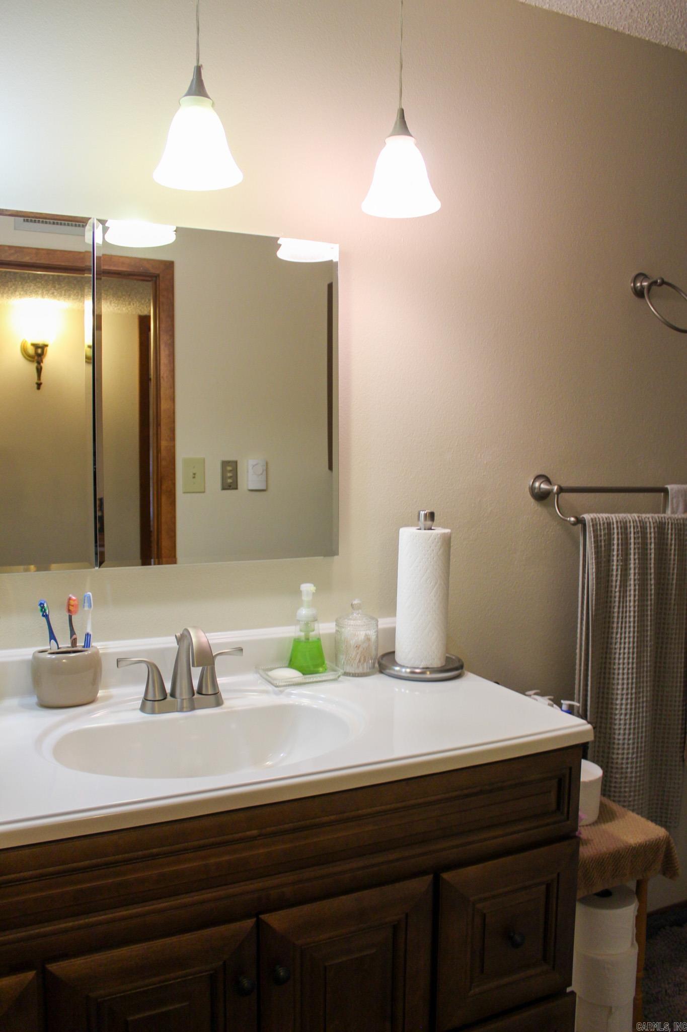 50 Sherwood  Searcy, AR