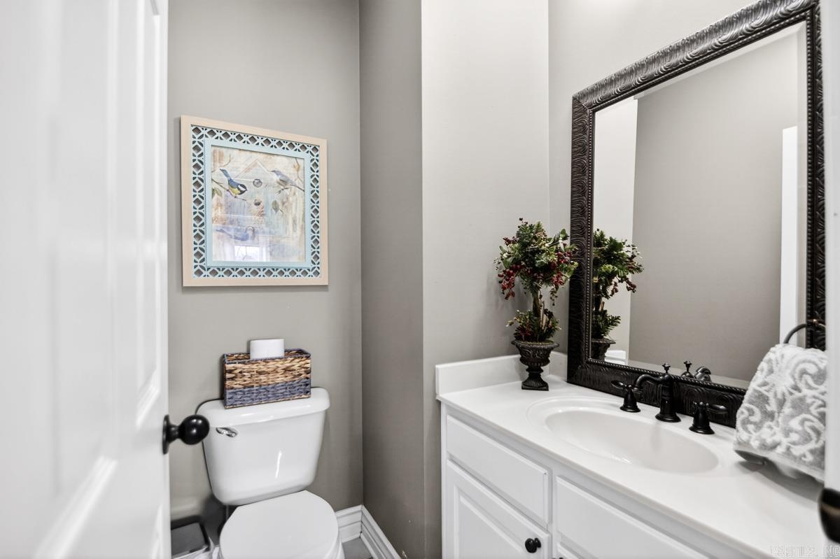 22211 N Kaufman Road  Hensley, AR