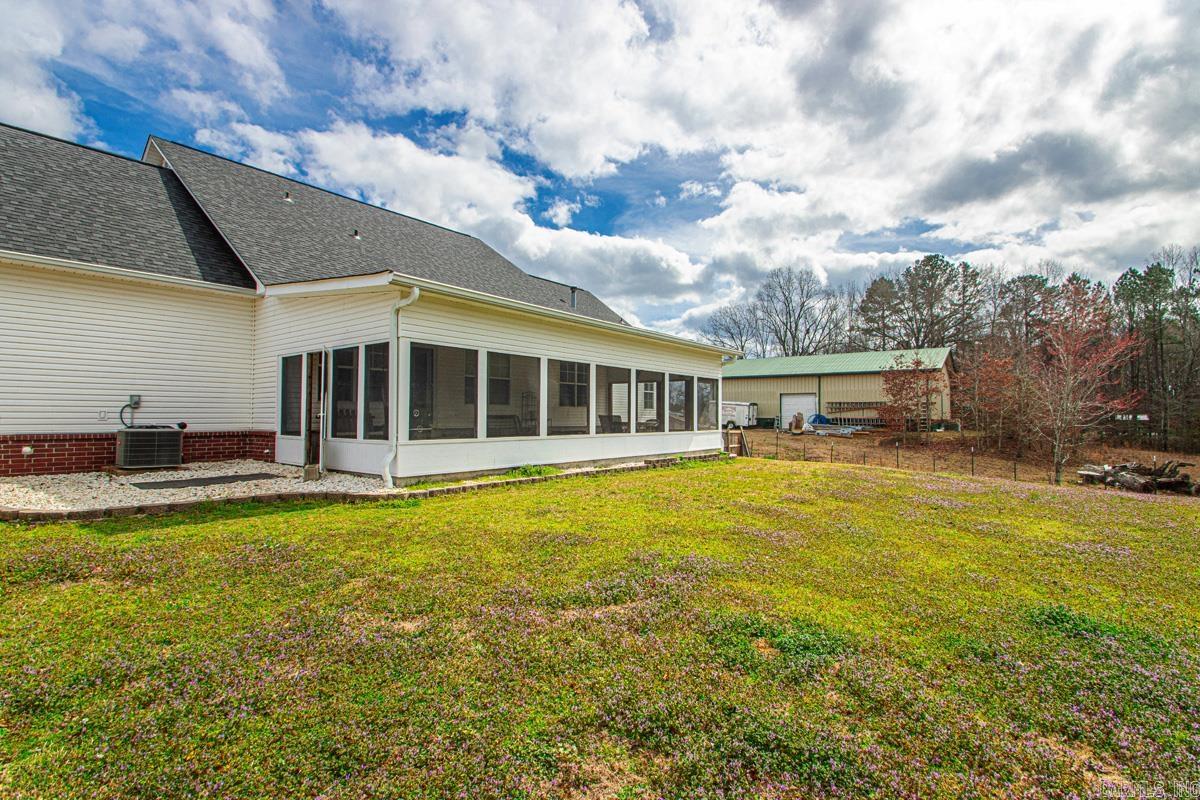 22211 N Kaufman Road  Hensley, AR