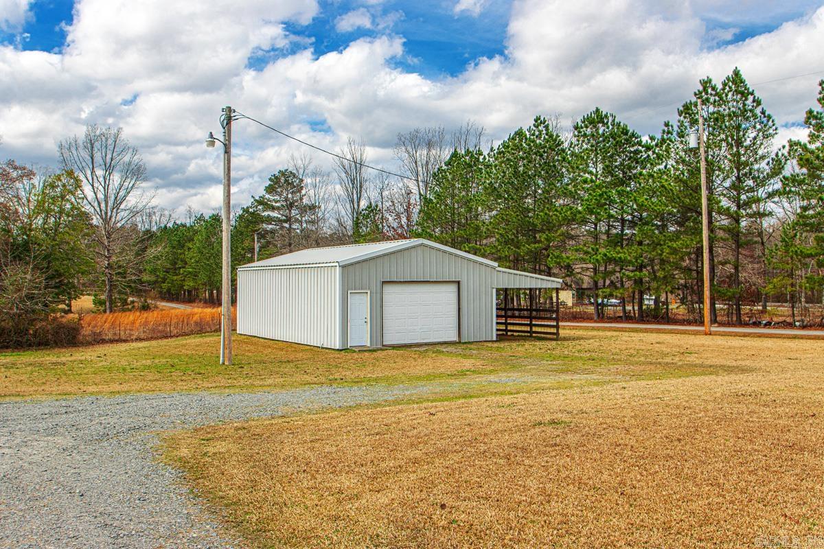 22211 N Kaufman Road  Hensley, AR