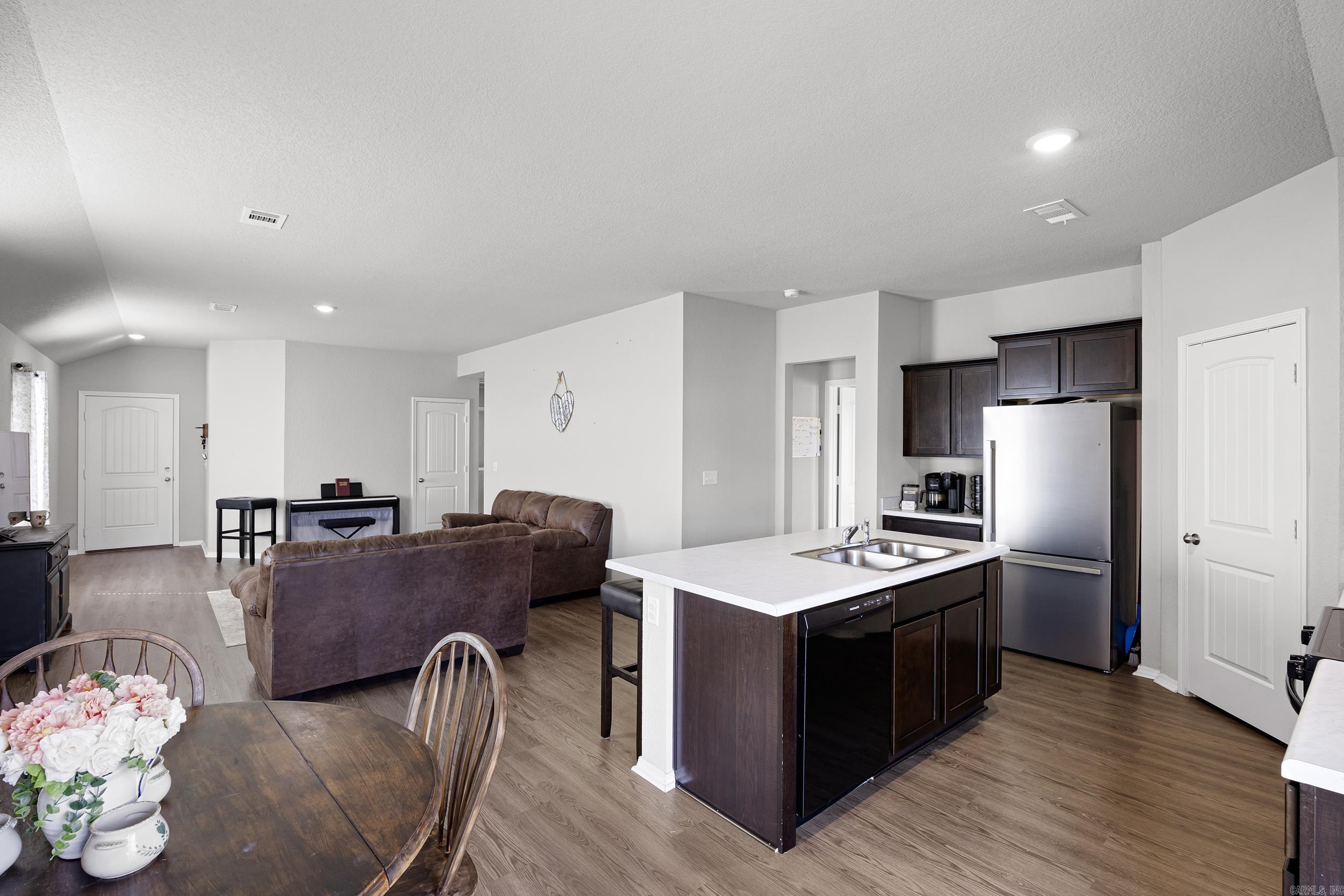 8 Candlelight  Conway, AR