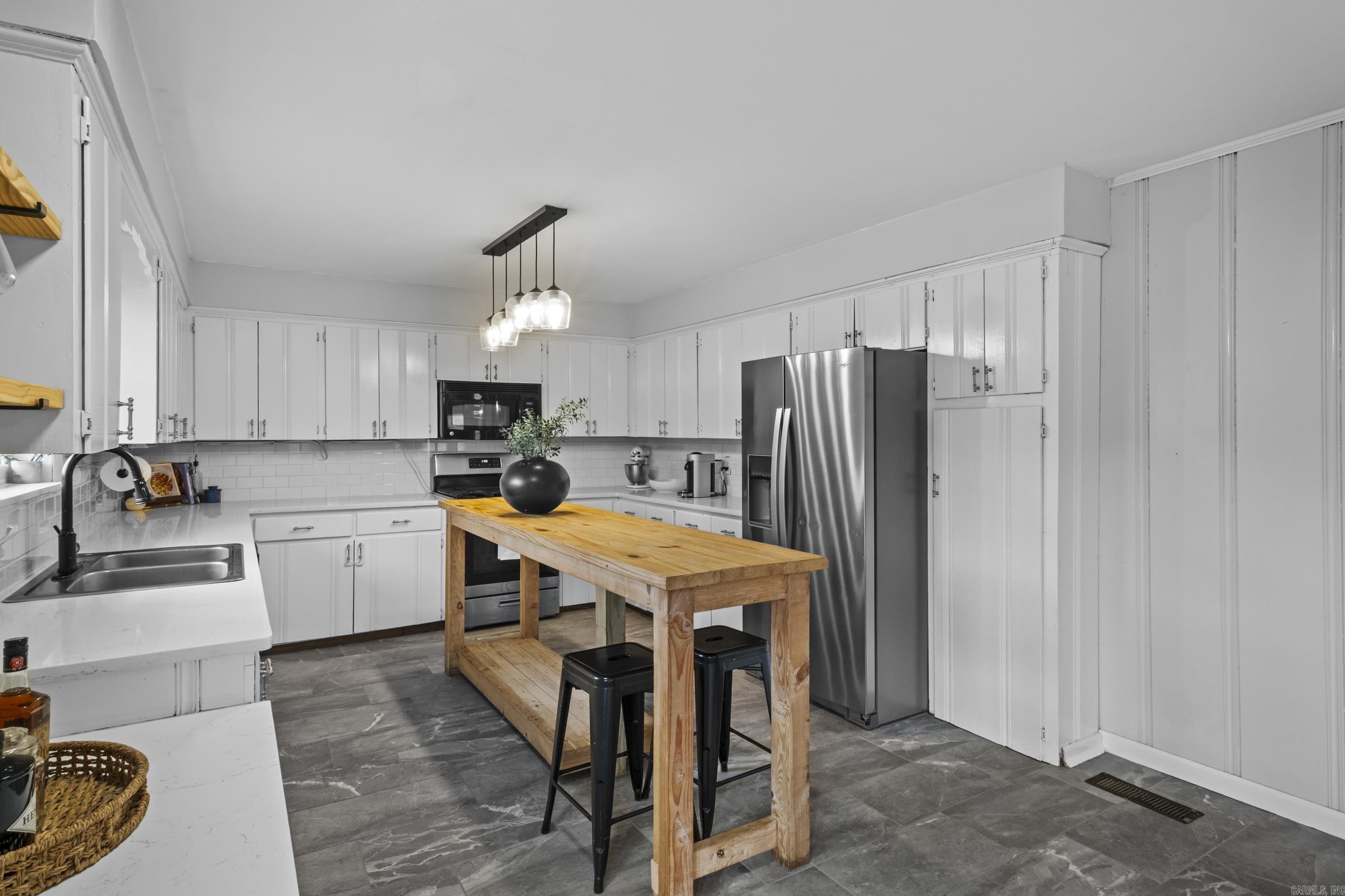 205 Kings Row  Little Rock, AR