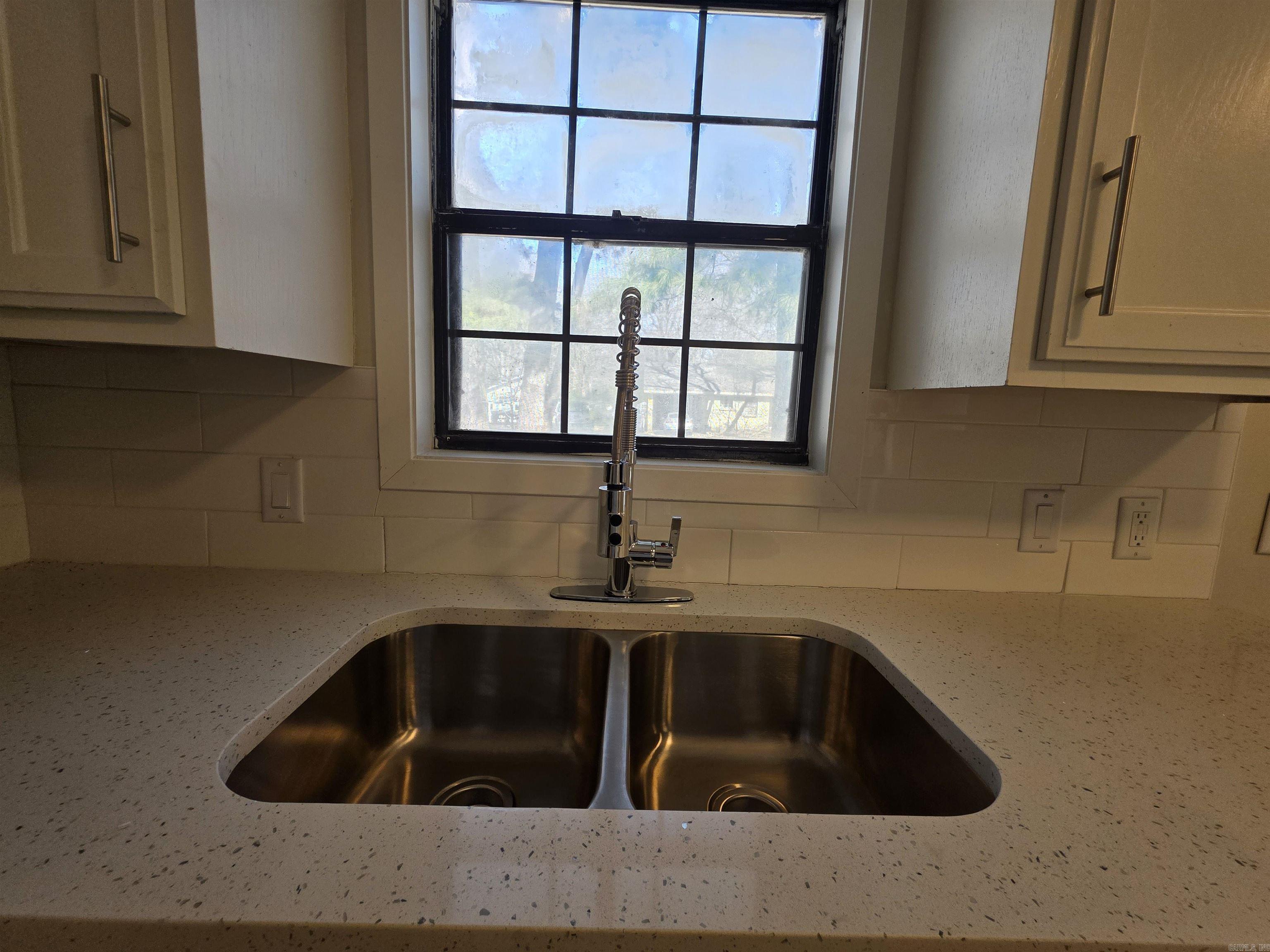 202 Rosemary  Lonoke, AR