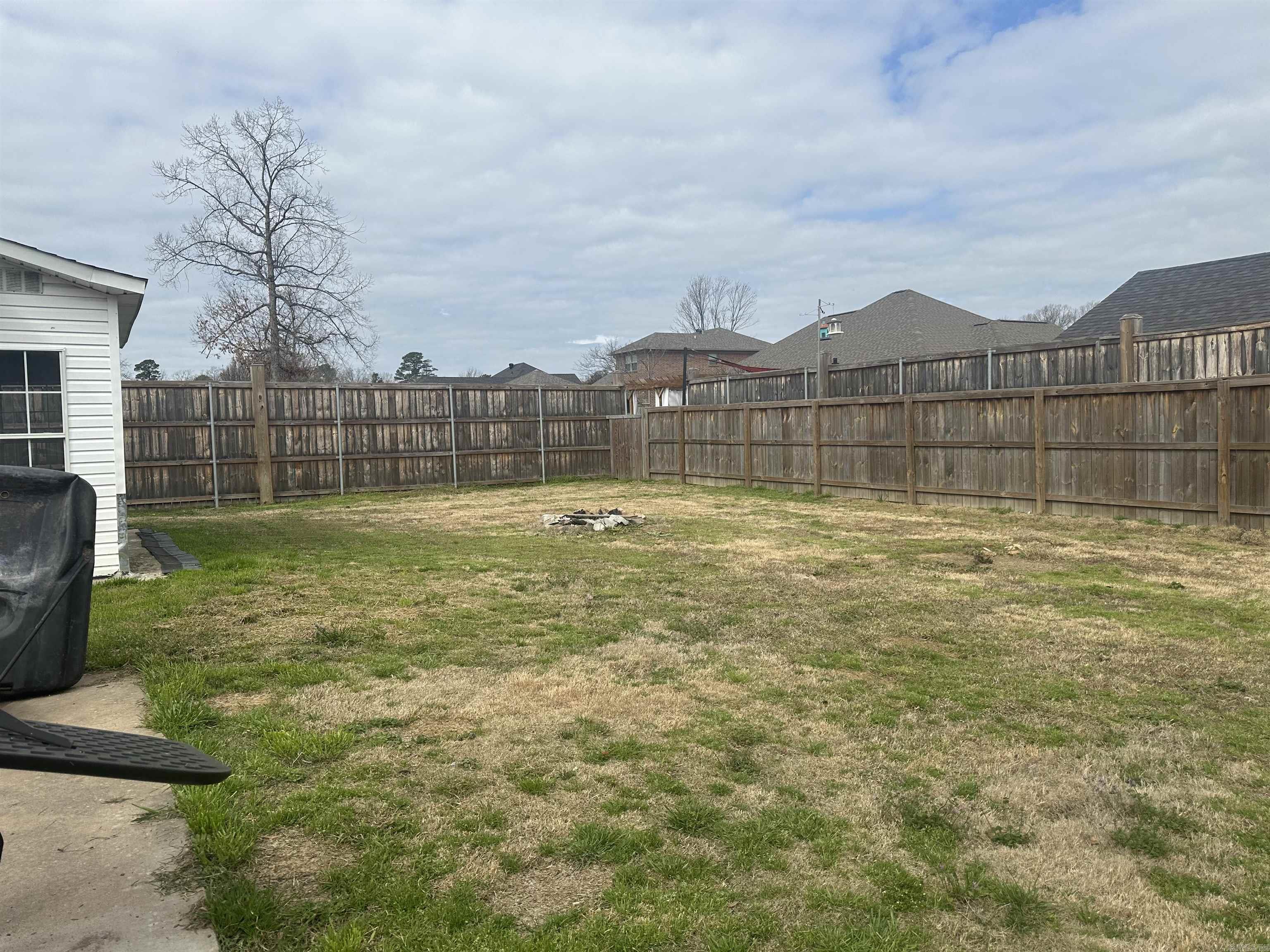 117 Grizzly Bear Rd.  White Hall, AR