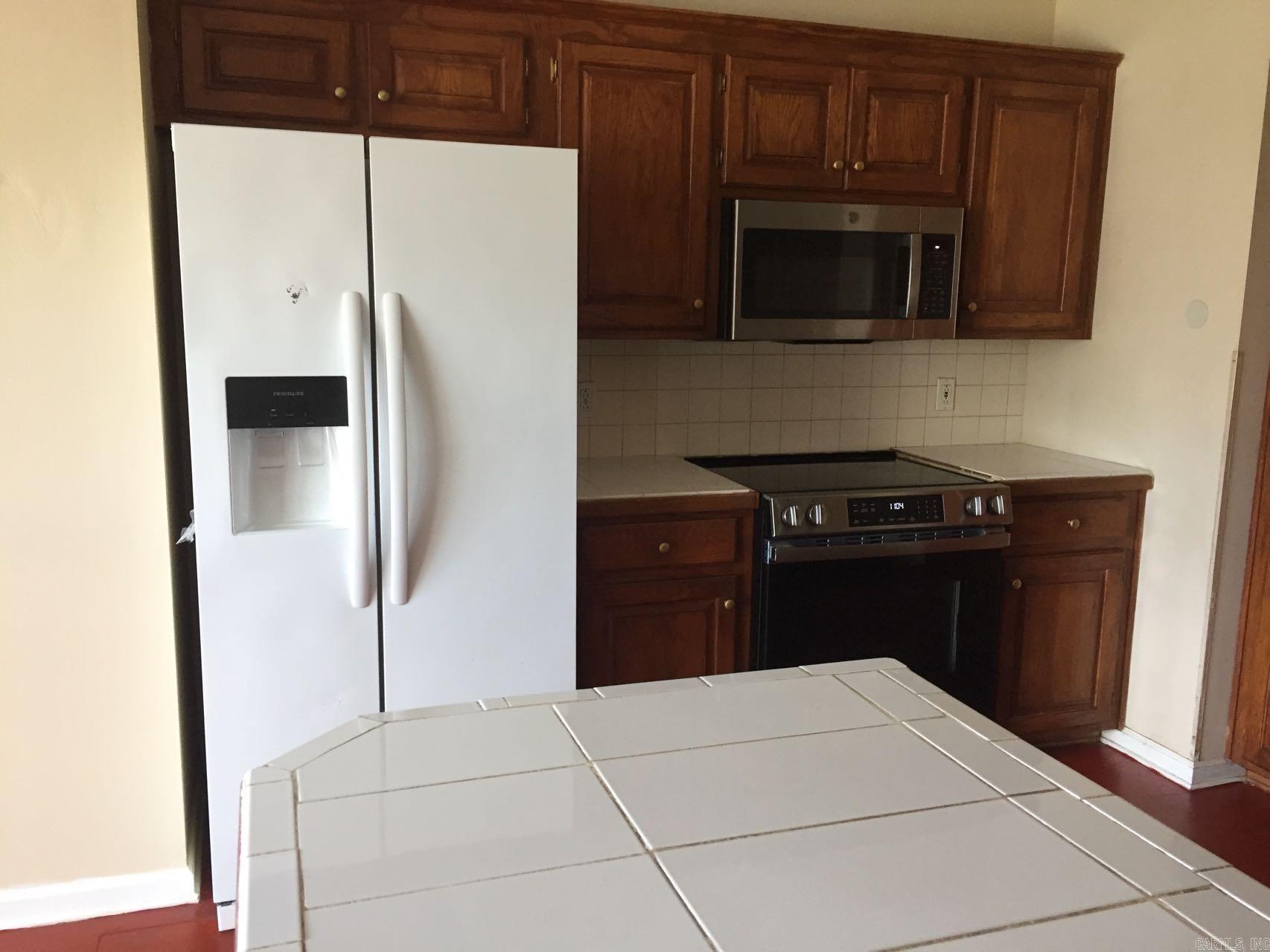 117 Grizzly Bear Rd.  White Hall, AR