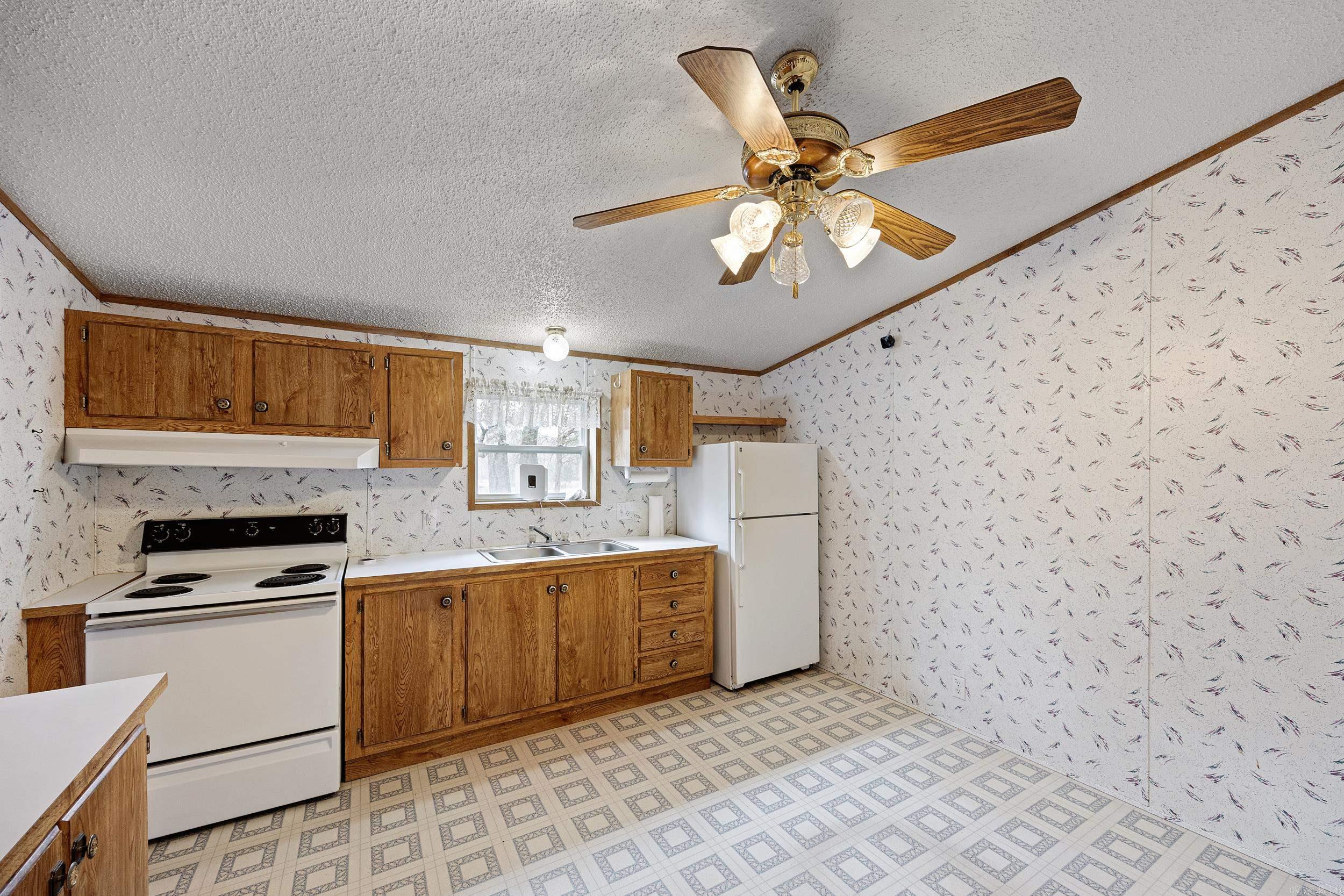 10776 Pin Oak  Belleville, AR