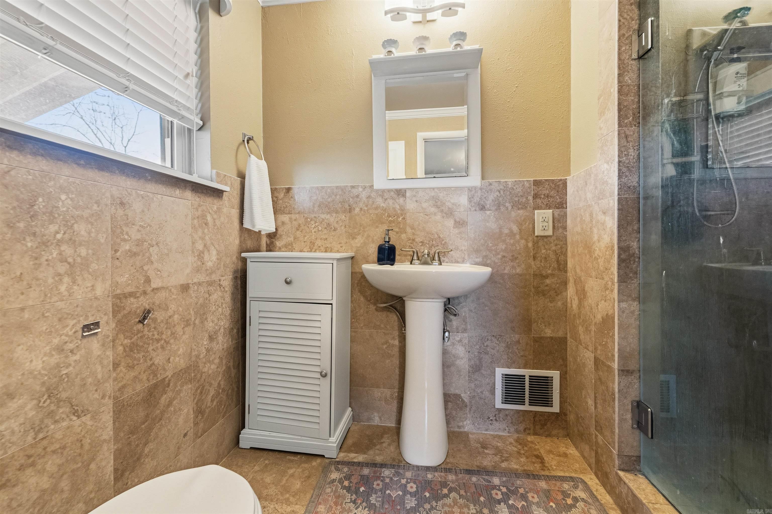 17 Oakwood  Little Rock, AR