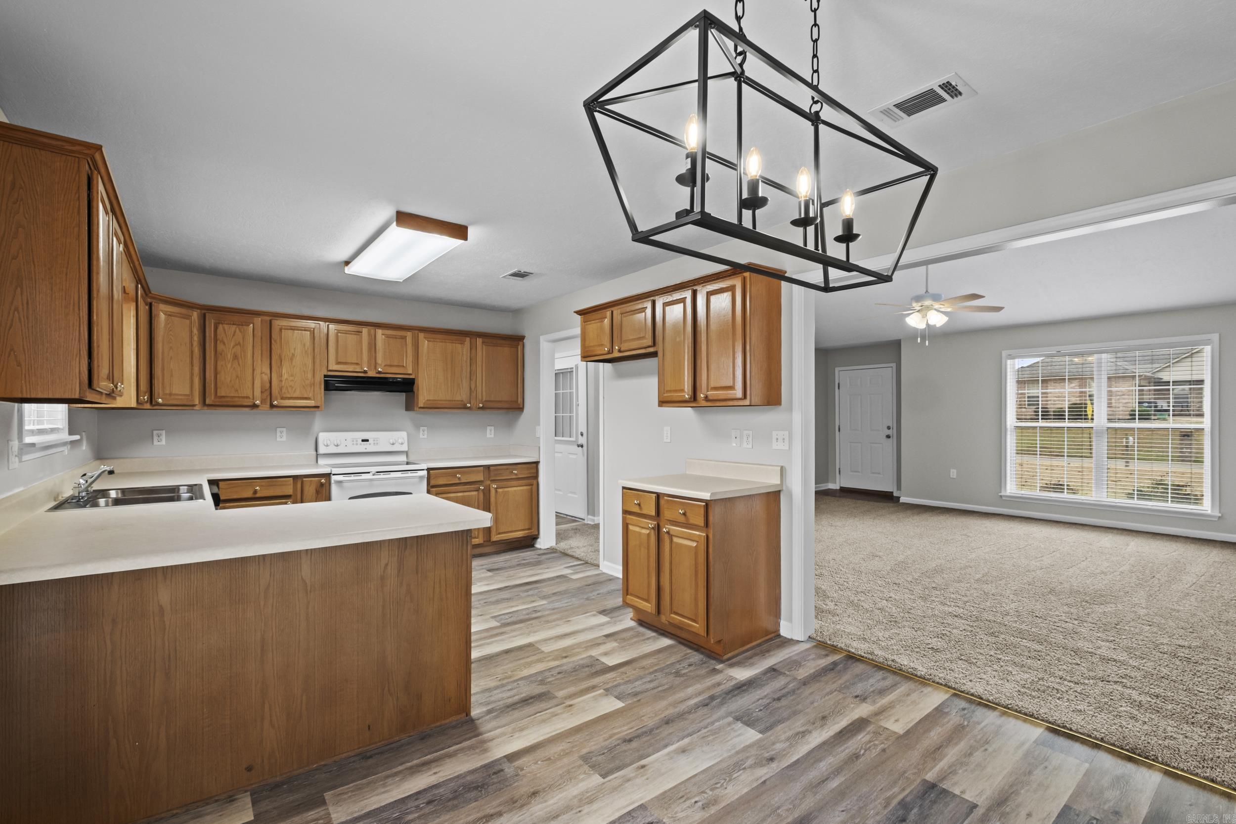 311 N Sawmill  Searcy, AR