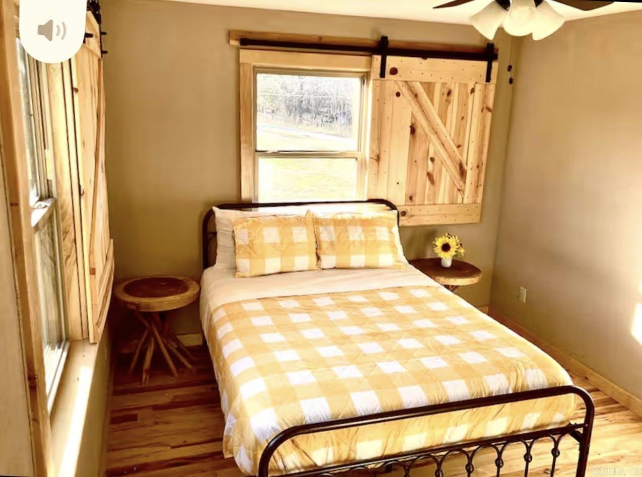 758 J Lynne Drive  Mountain View, AR