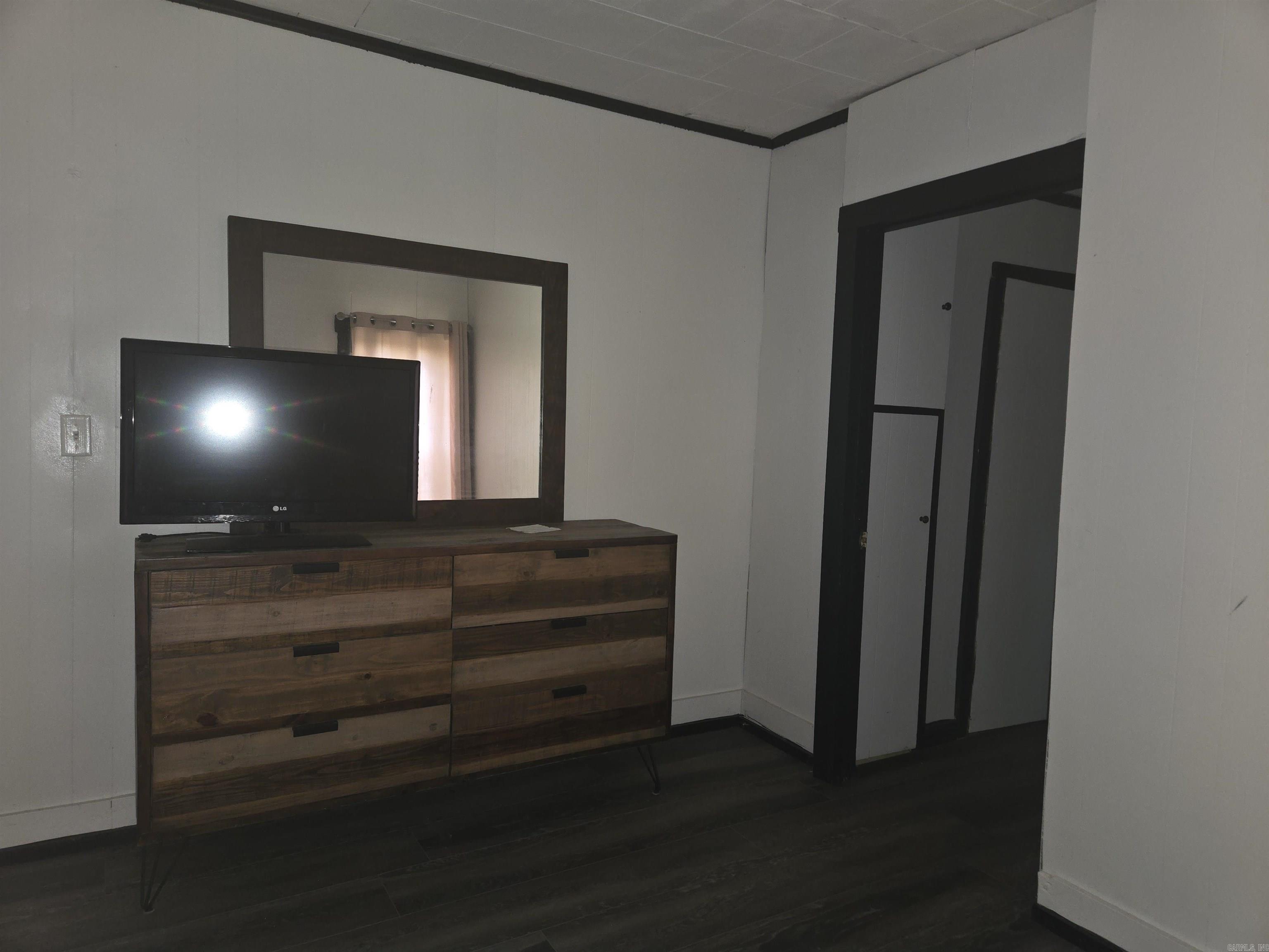 936 Cemetery  Clinton, AR