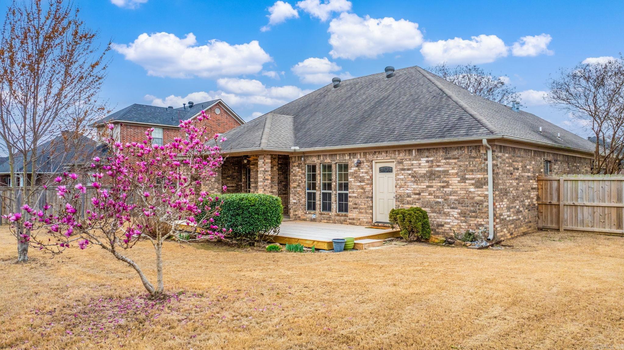 2730 Stone Wood Drive  Conway, AR