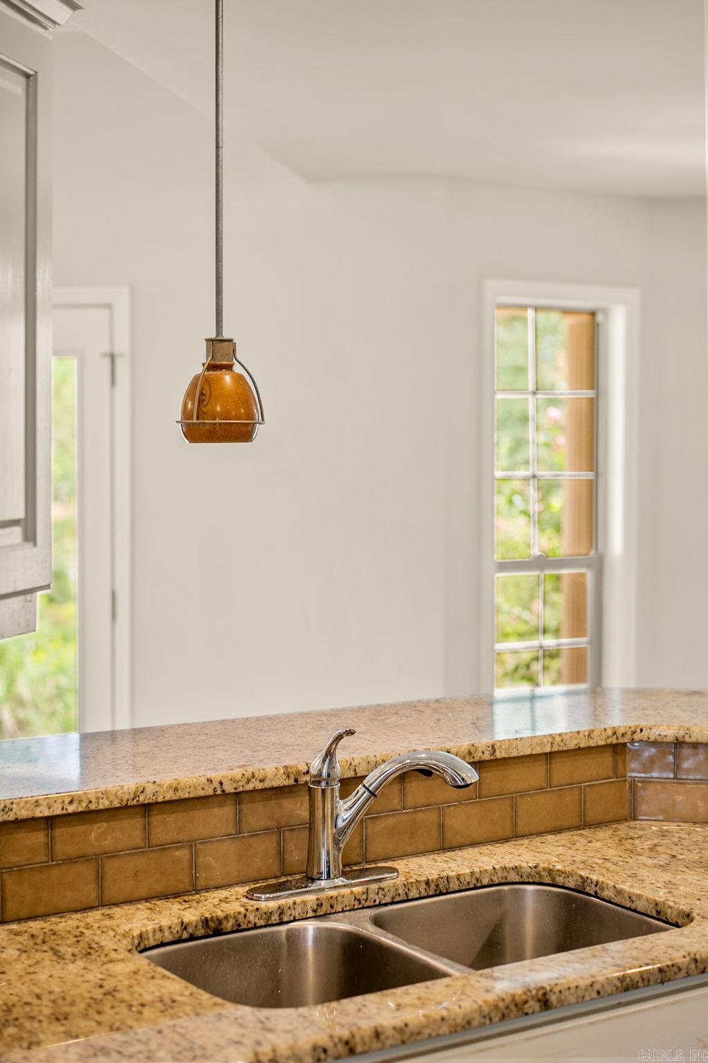 11224 Thompson Dairy  Benton, AR